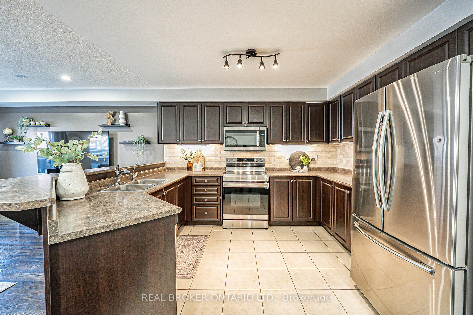 Photo 22 of Unit 48, 620 Ferguson Drive, Milton, Beaty — HOMEH