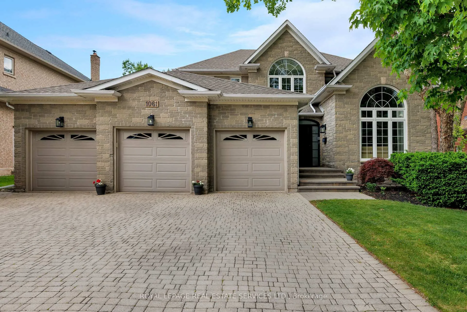 Front of 1061 Summit Ridge Drive