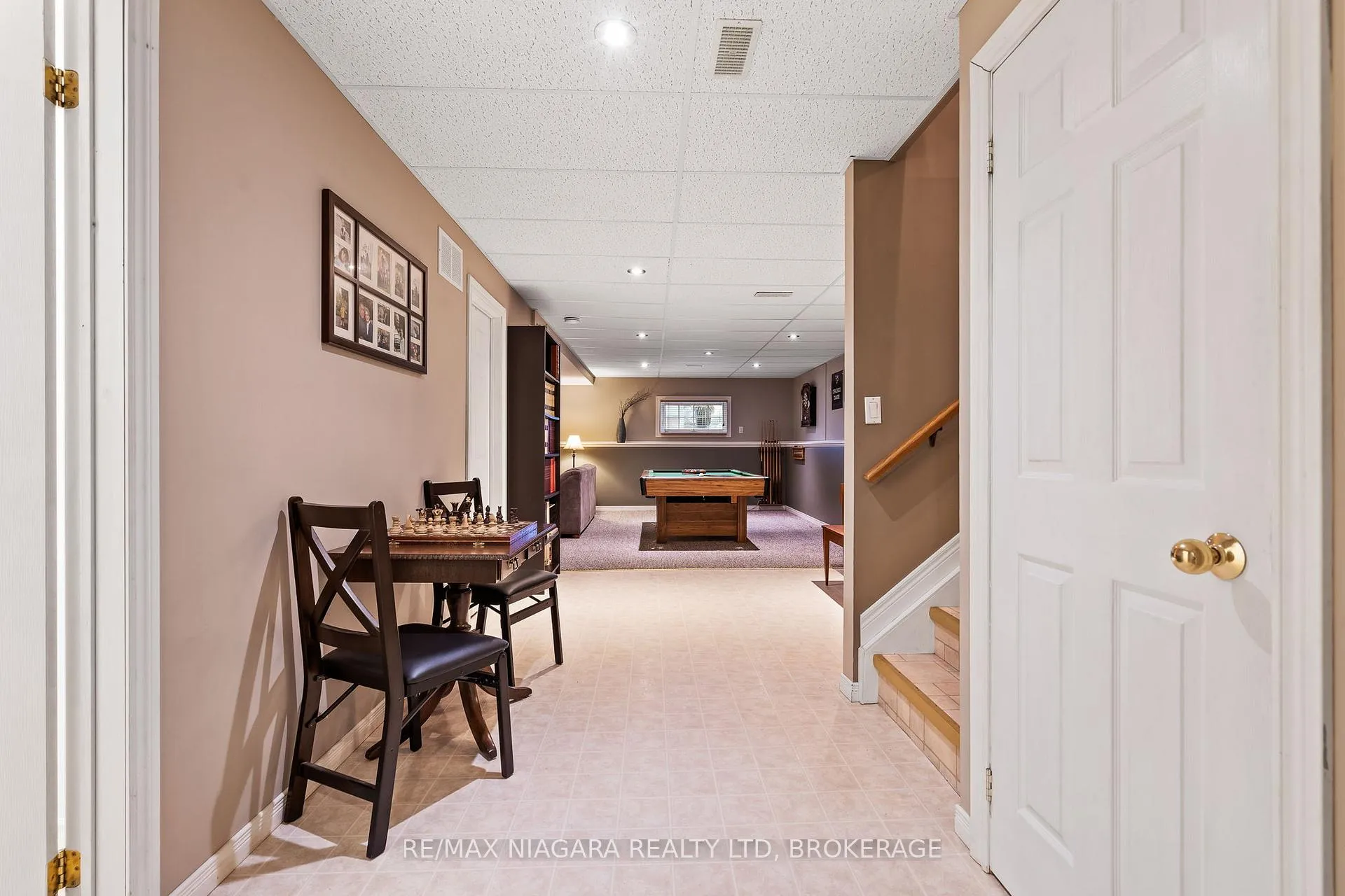 Photo 18 of 272 Steele Street, Port Colborne, Sugarloaf — HOMEH