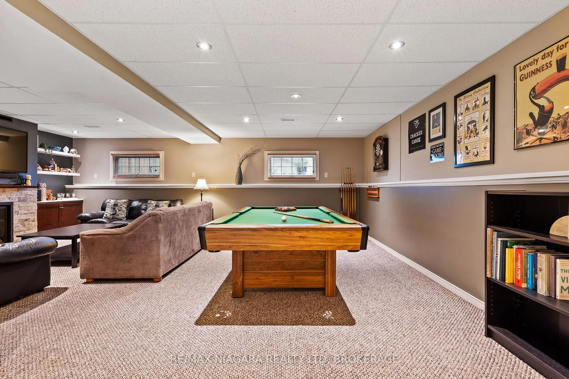 Photo 20 of 272 Steele Street, Port Colborne, Sugarloaf — HOMEH