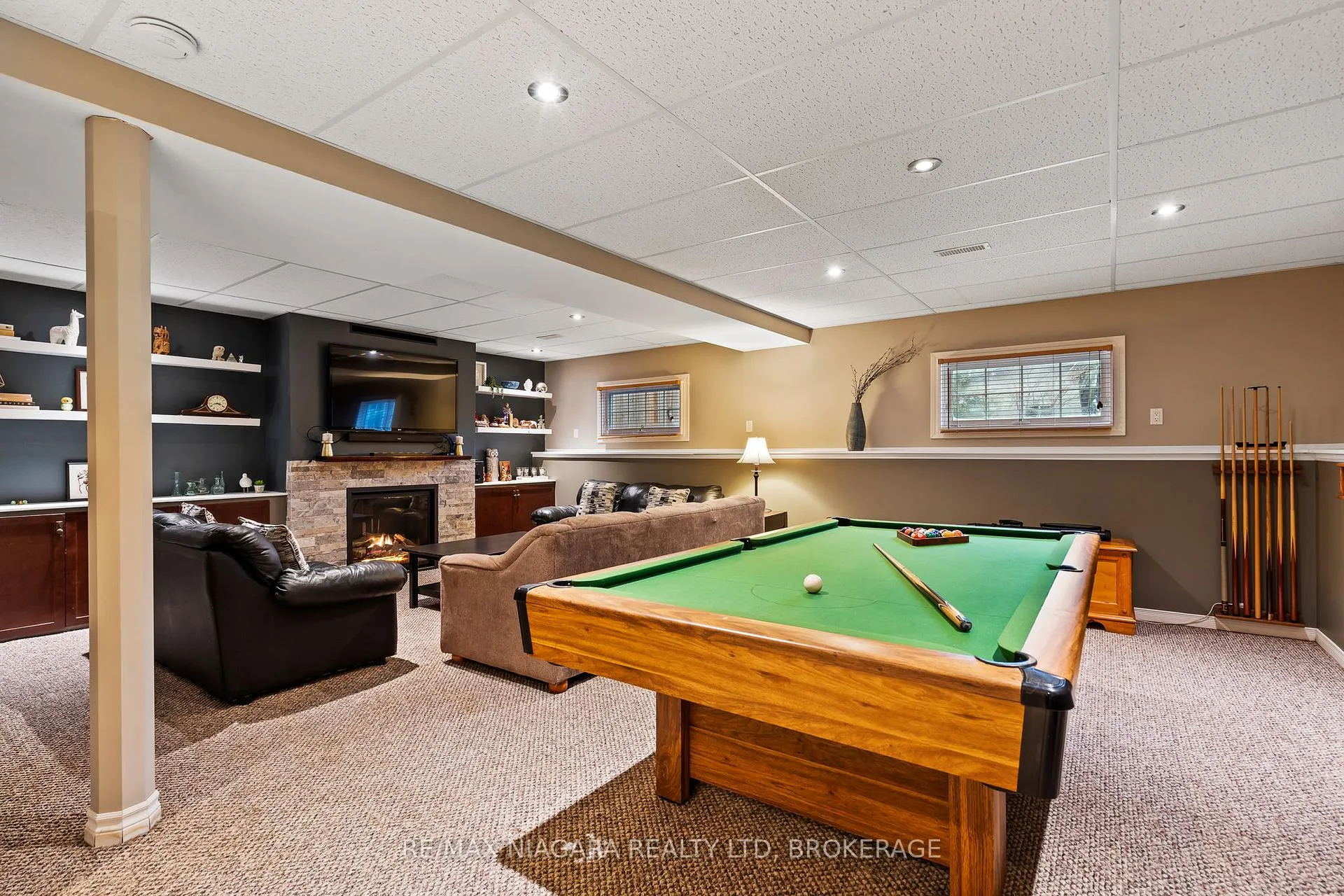 Photo 21 of 272 Steele Street, Port Colborne, Sugarloaf — HOMEH