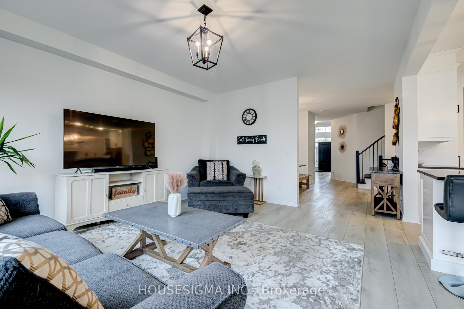 Photo 5 of 147 Susan Drive, Pelham, Fonthill — HOMEH