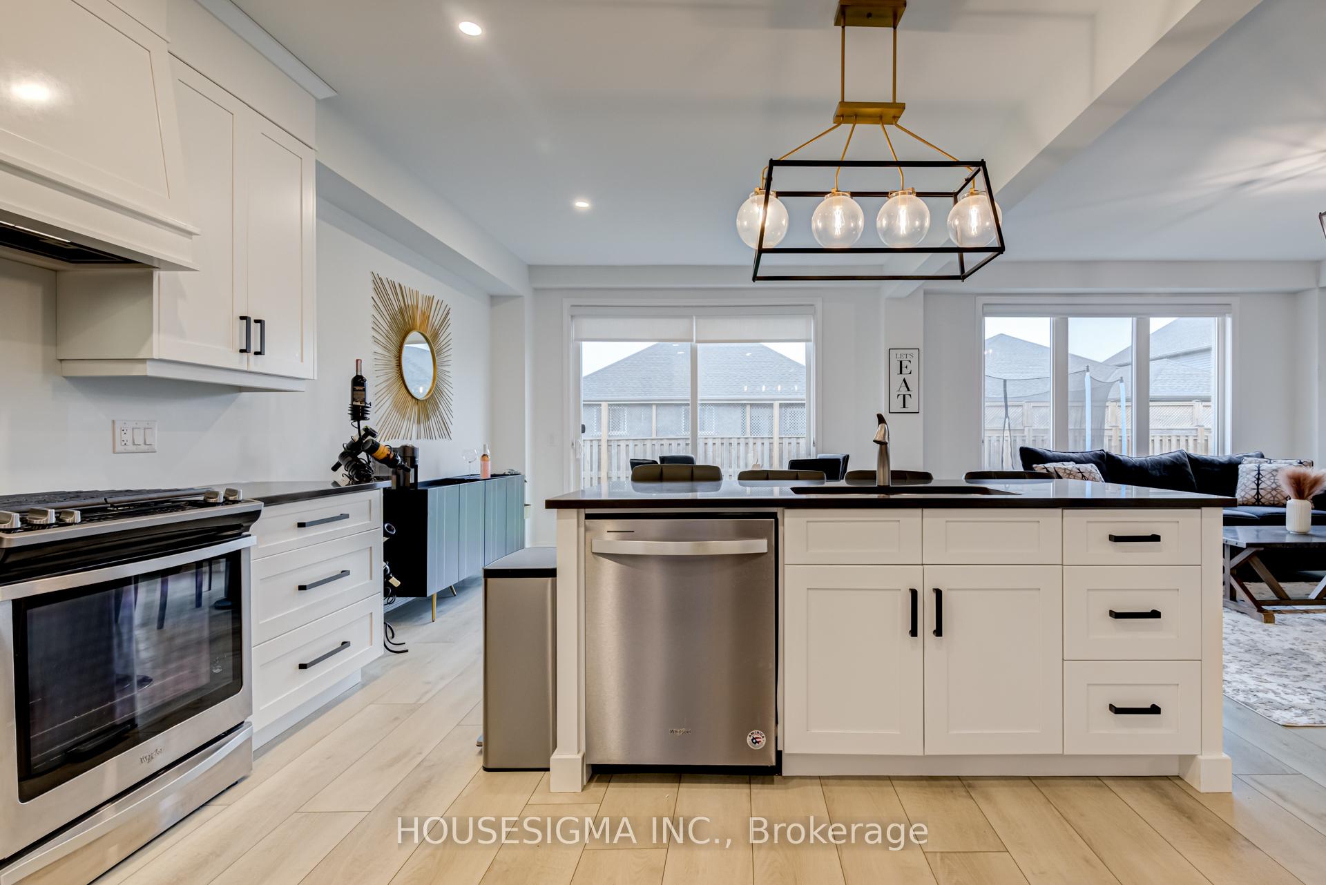 Photo 13 of 147 Susan Drive, Pelham, Fonthill — HOMEH