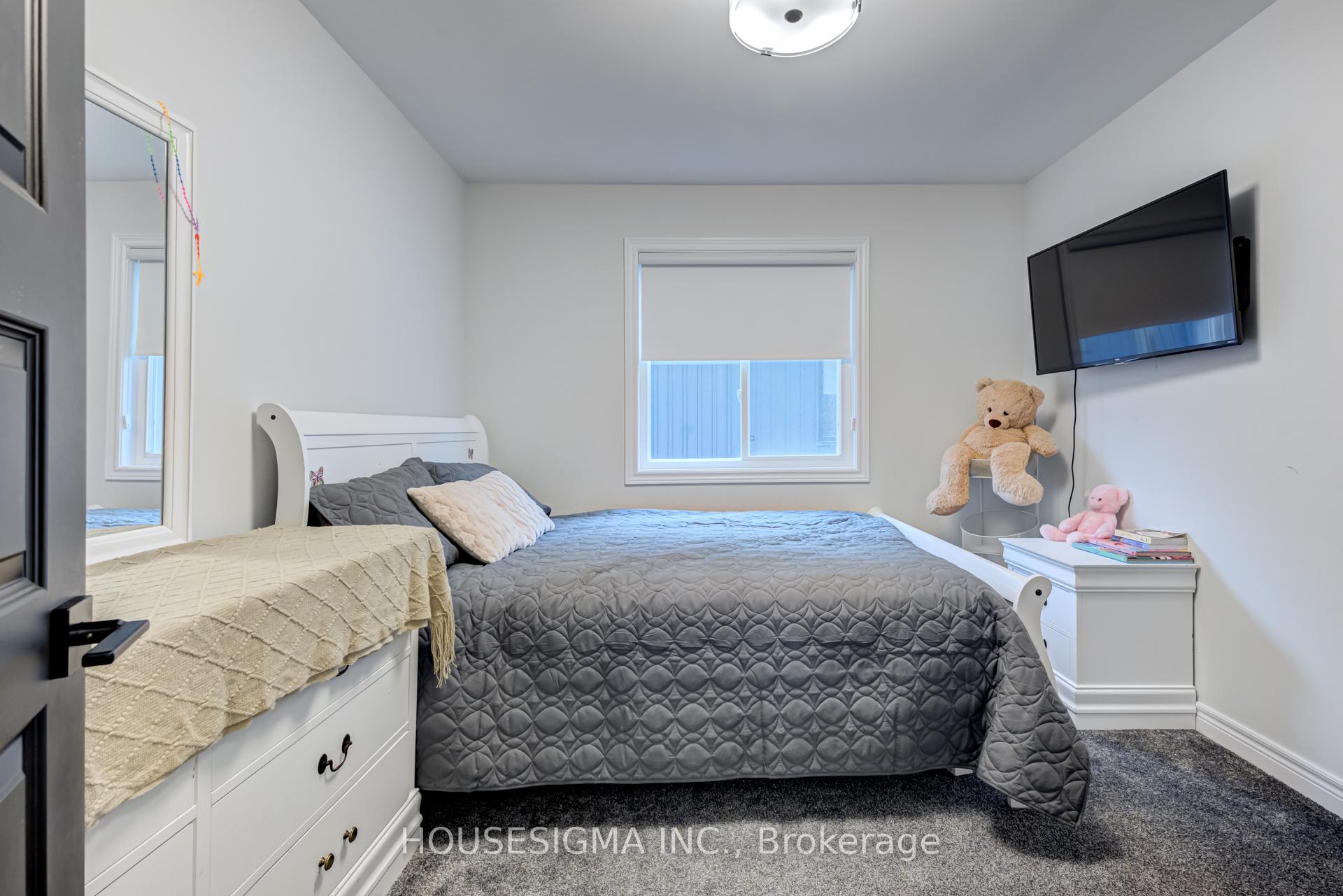 Photo 26 of 147 Susan Drive, Pelham, Fonthill — HOMEH