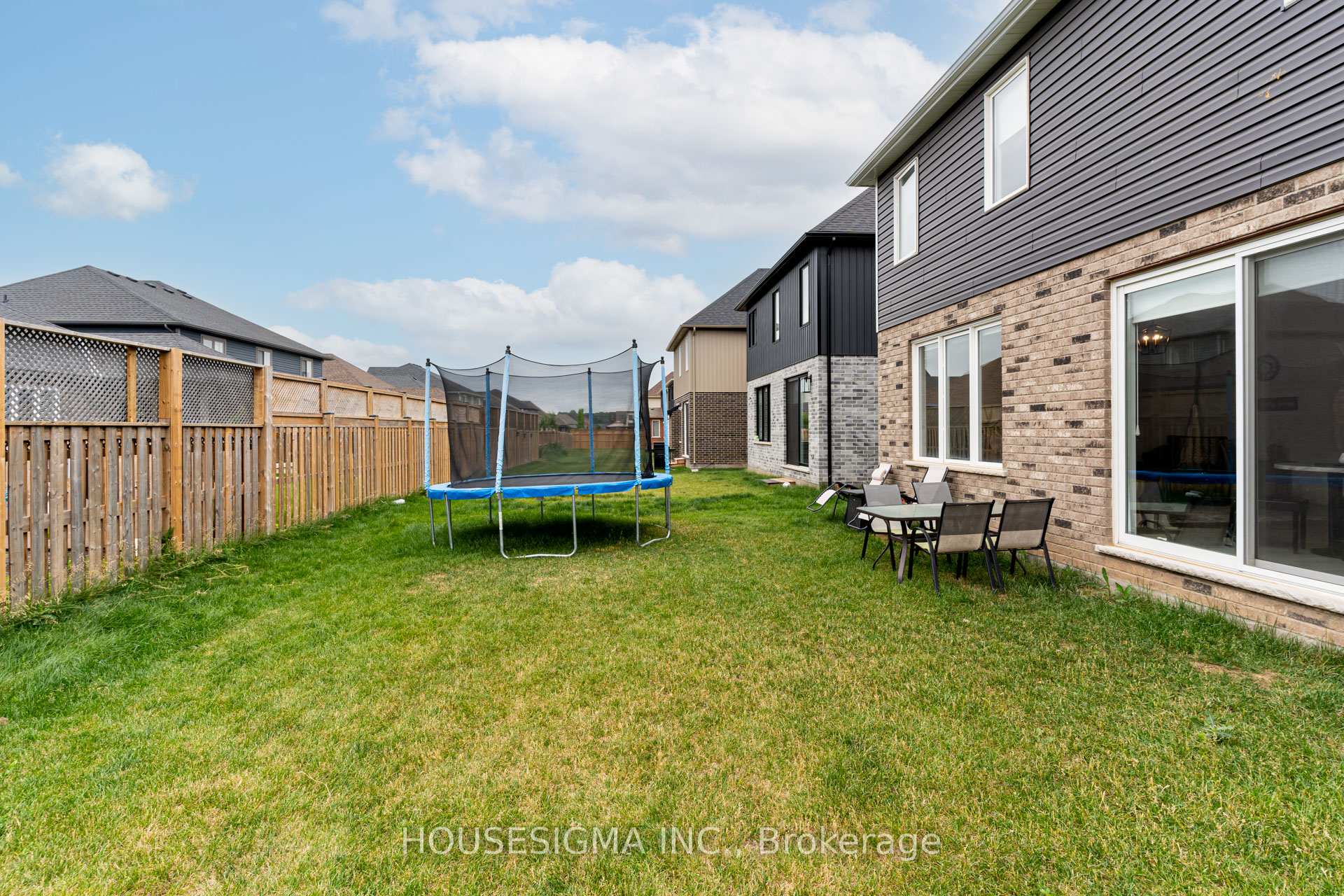 Photo 34 of 147 Susan Drive, Pelham, Fonthill — HOMEH