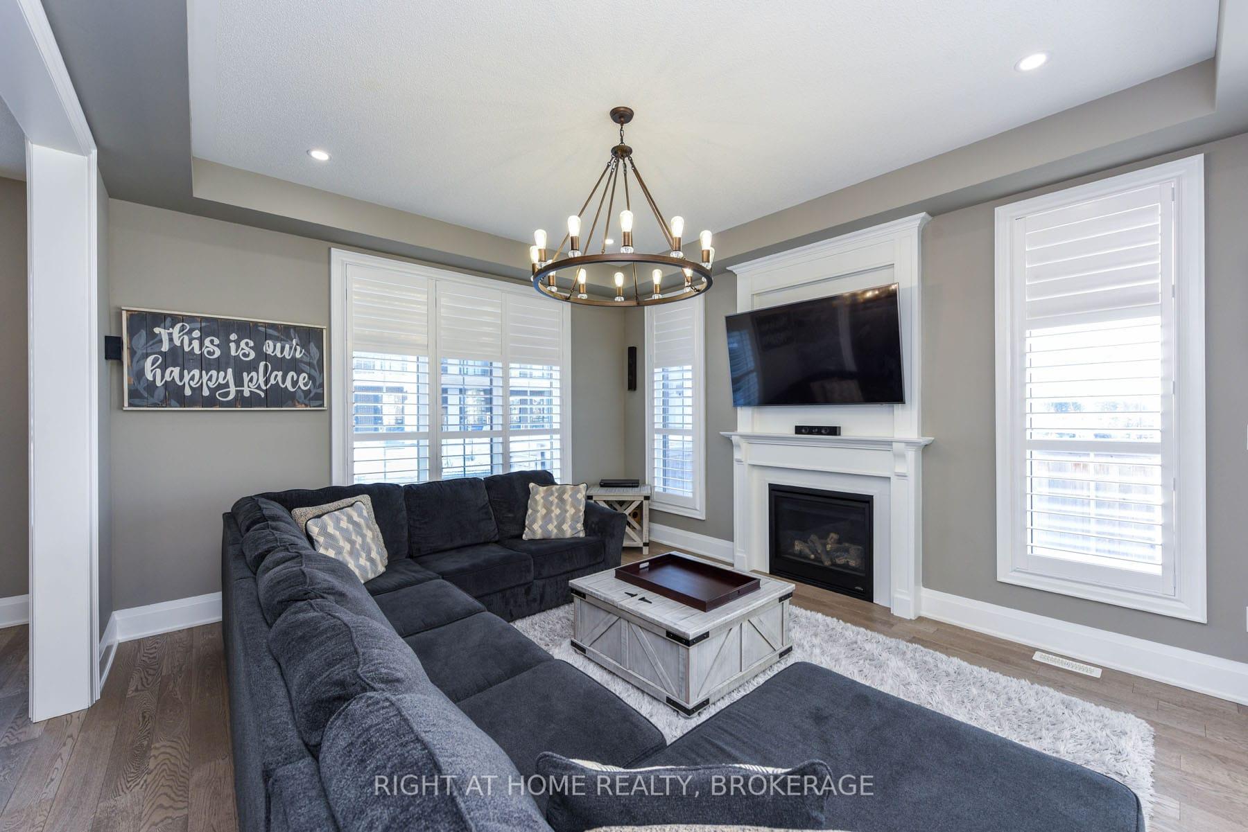 Photo 7 of 107 Yates Drive, Milton, Cobban — HOMEH