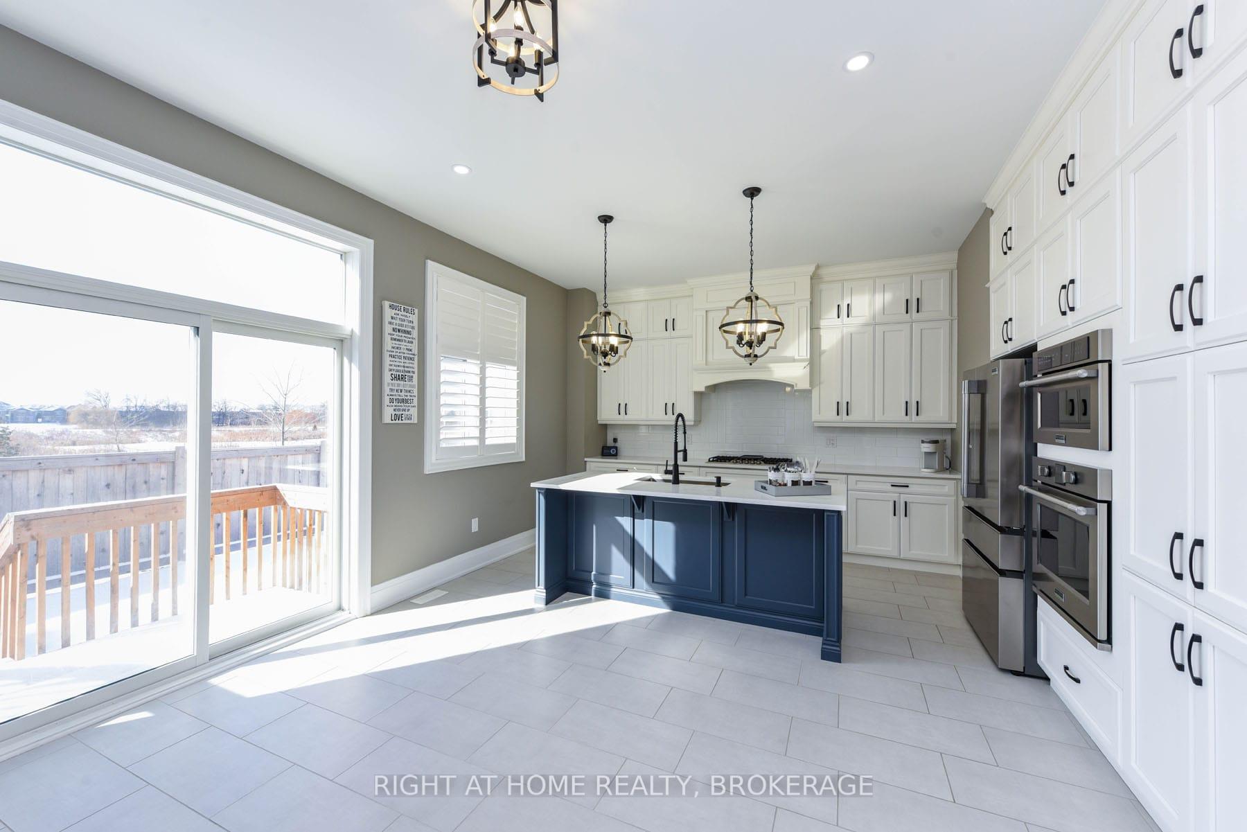 Photo 20 of 107 Yates Drive, Milton, Cobban — HOMEH
