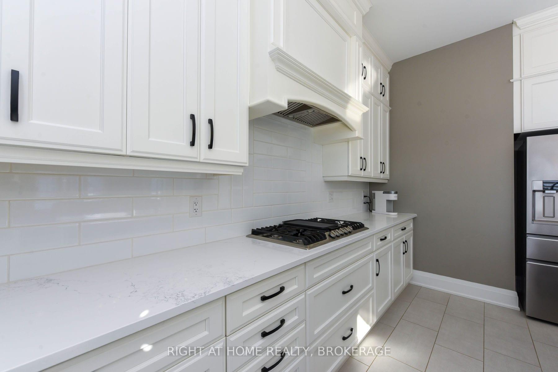Photo 23 of 107 Yates Drive, Milton, Cobban — HOMEH