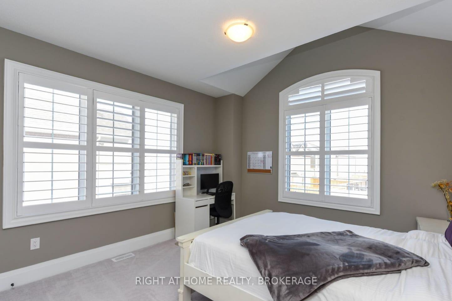 Photo 37 of 107 Yates Drive, Milton, Cobban — HOMEH