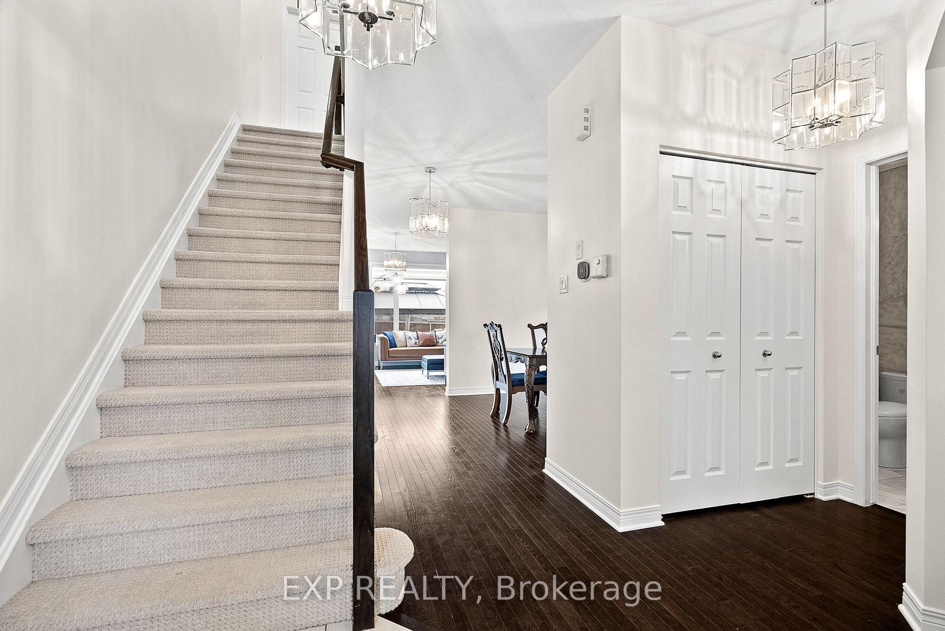 Photo 5 of 360 Antigonish Avenue, Ottawa, Springridge/East Village — HOMEH