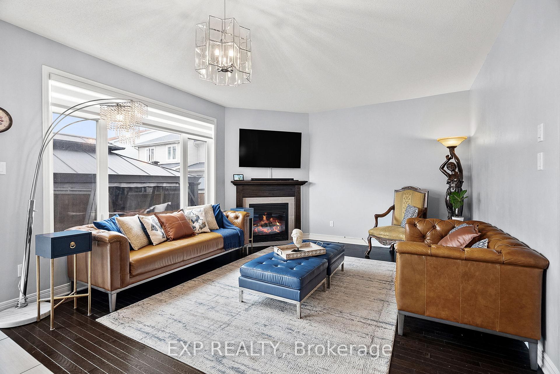 Photo 8 of 360 Antigonish Avenue, Ottawa, Springridge/East Village — HOMEH