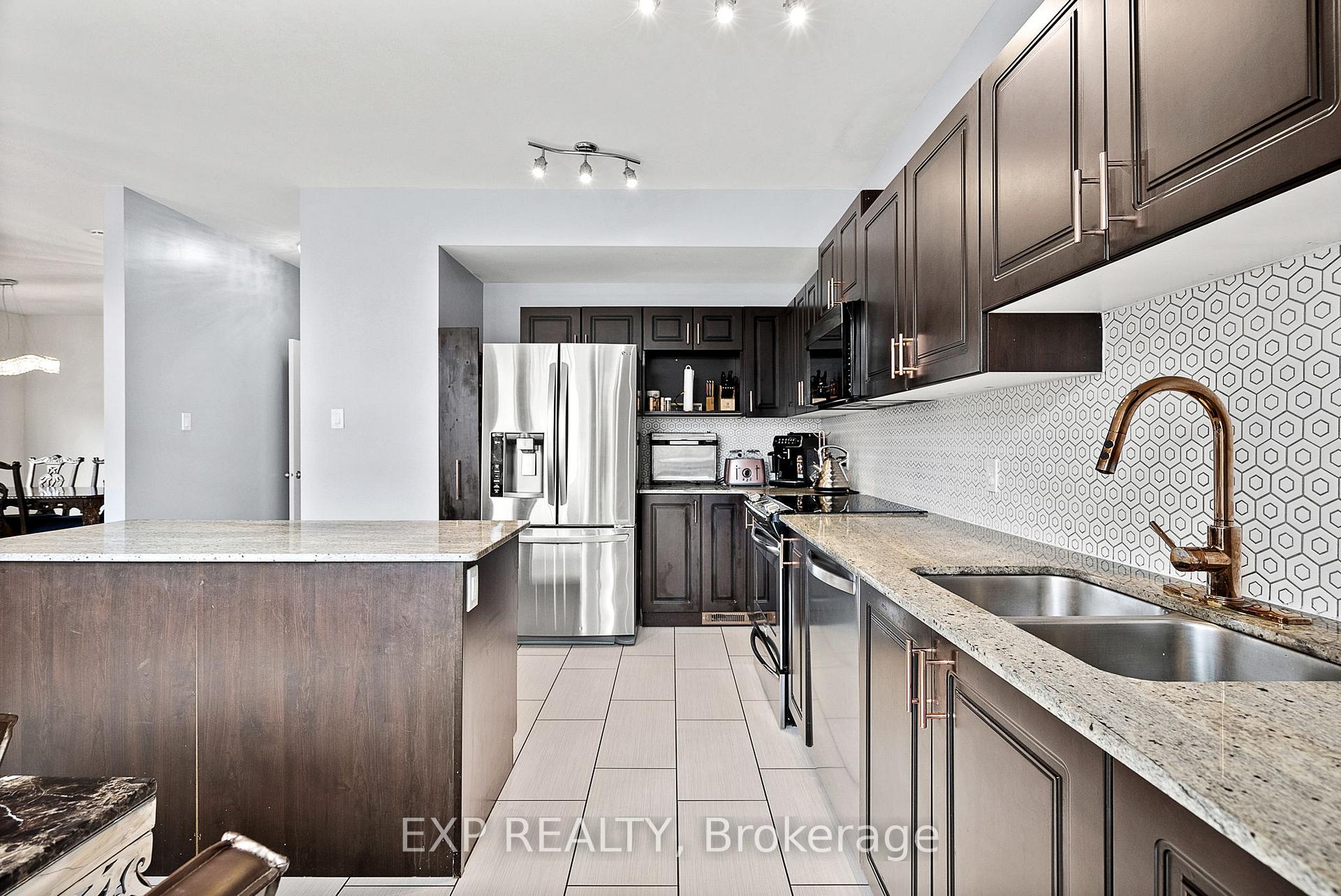 Photo 12 of 360 Antigonish Avenue, Ottawa, Springridge/East Village — HOMEH