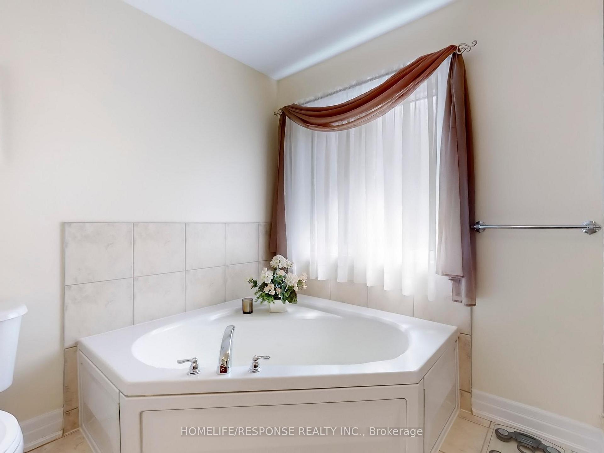 Photo 26 of 131 Kendall Drive, Milton, Scott — HOMEH