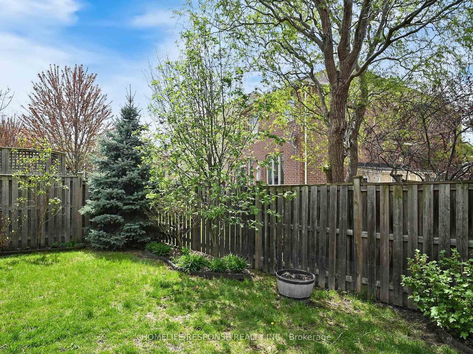 Photo 34 of 131 Kendall Drive, Milton, Scott — HOMEH