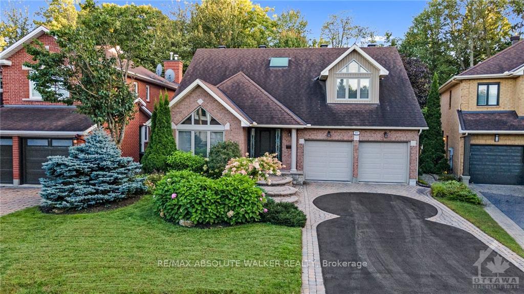 Front of 1637 Country Walk Drive