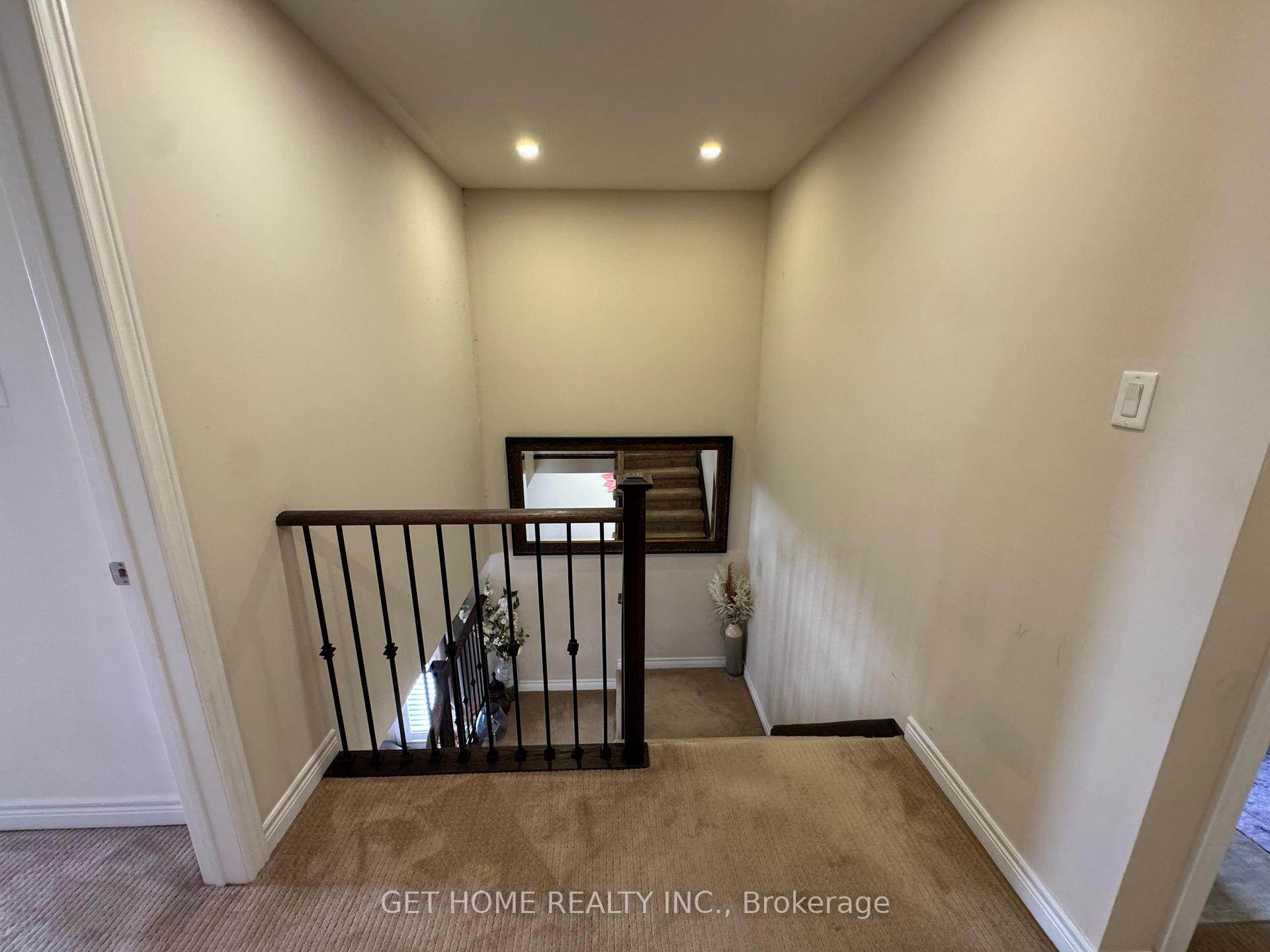 Photo 14 of 827 Renaissance Drive, Oshawa, Lakeview — HOMEH