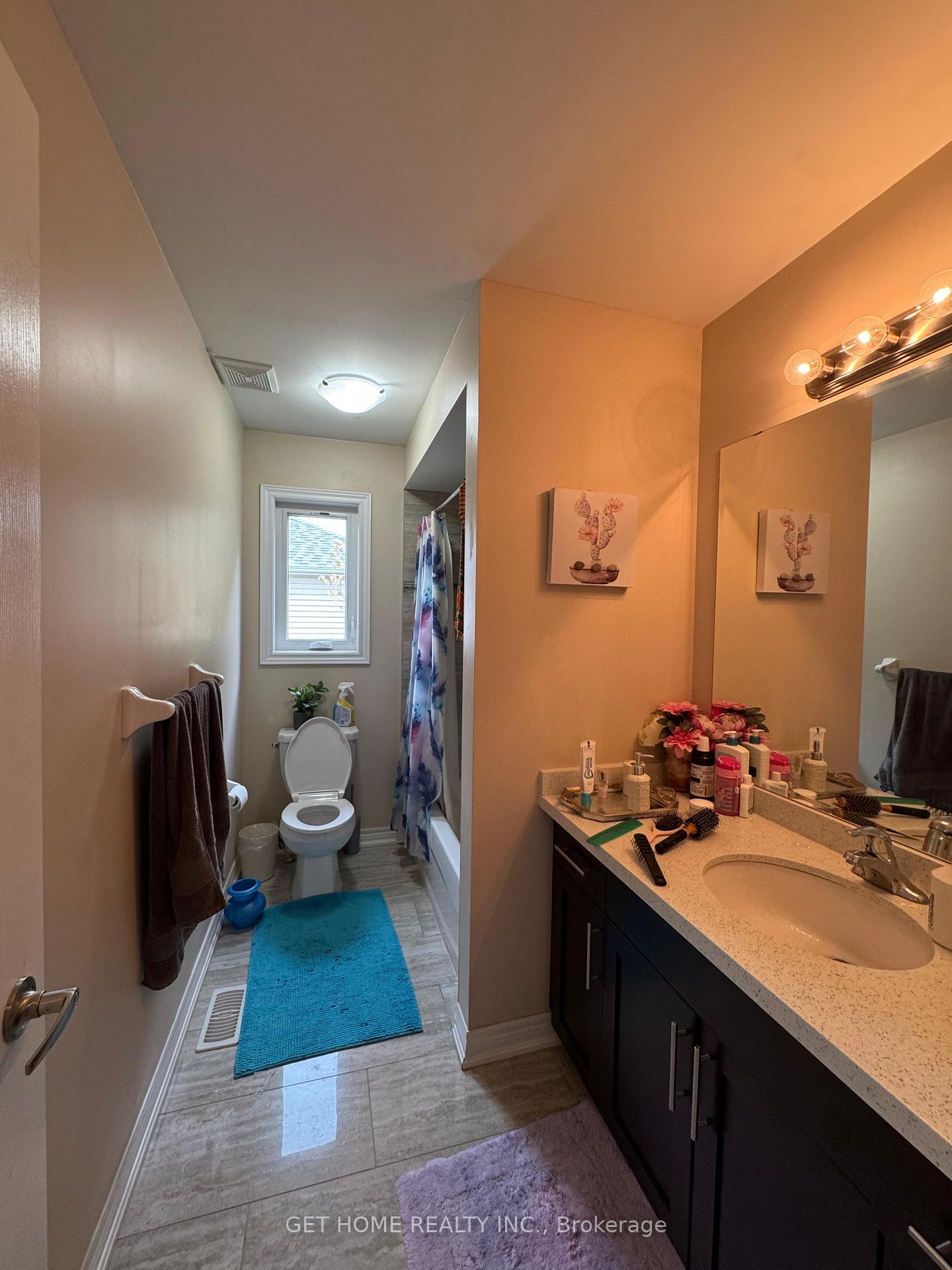 Photo 15 of 827 Renaissance Drive, Oshawa, Lakeview — HOMEH