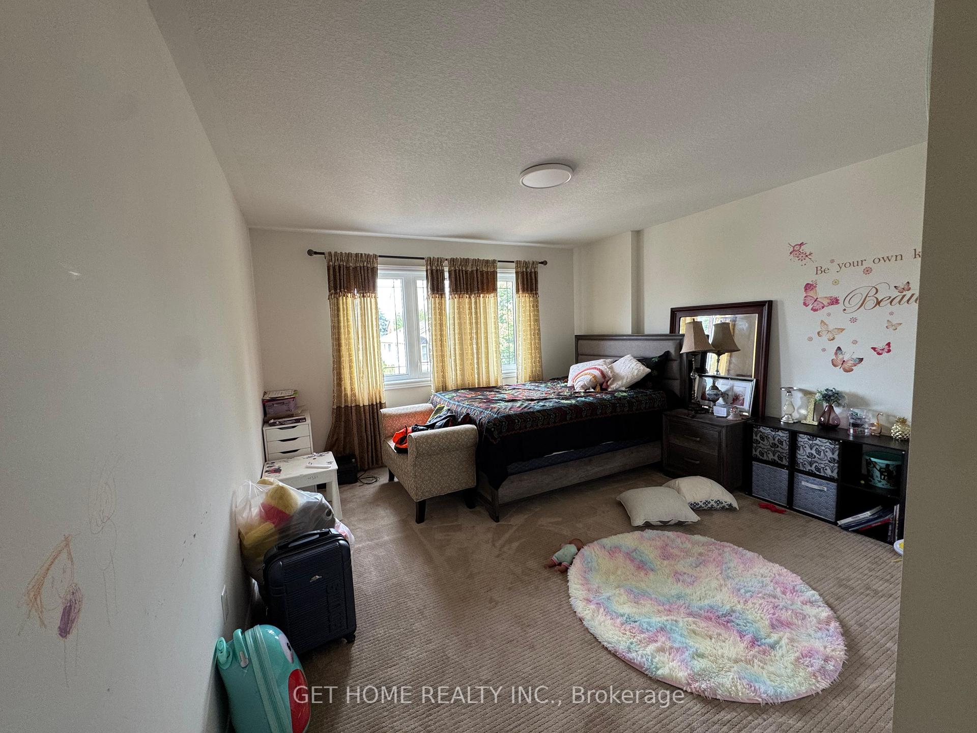 Photo 18 of 827 Renaissance Drive, Oshawa, Lakeview — HOMEH