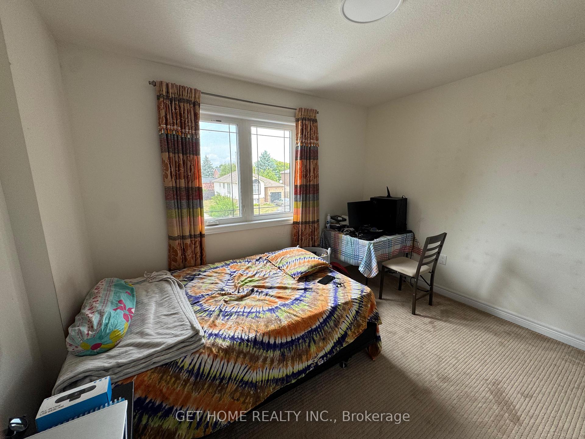 Photo 28 of 827 Renaissance Drive, Oshawa, Lakeview — HOMEH