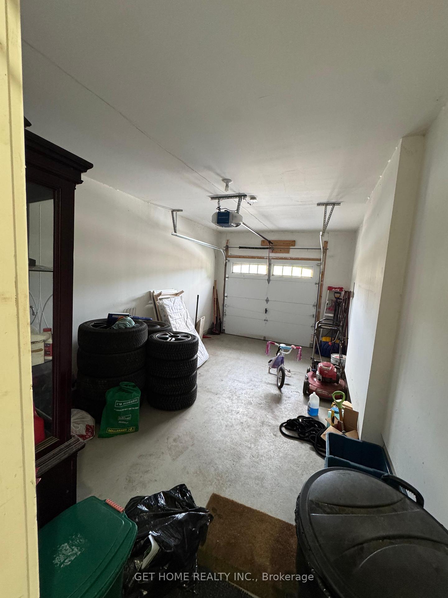 Photo 31 of 827 Renaissance Drive, Oshawa, Lakeview — HOMEH