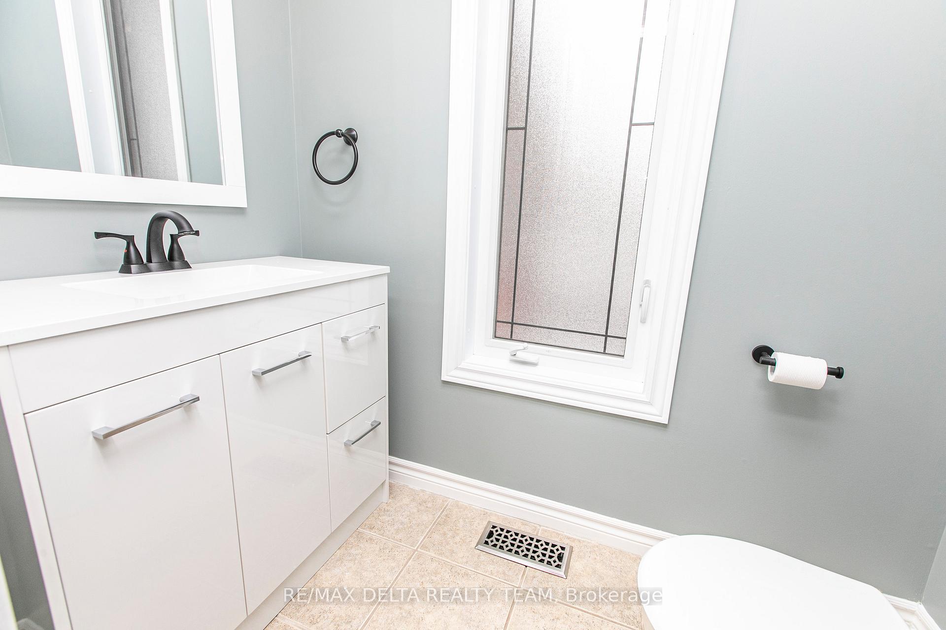 Photo 29 of 1416 Bourcier Drive, Ottawa, Bilberry Creek/Queenswood Heights — HOMEH