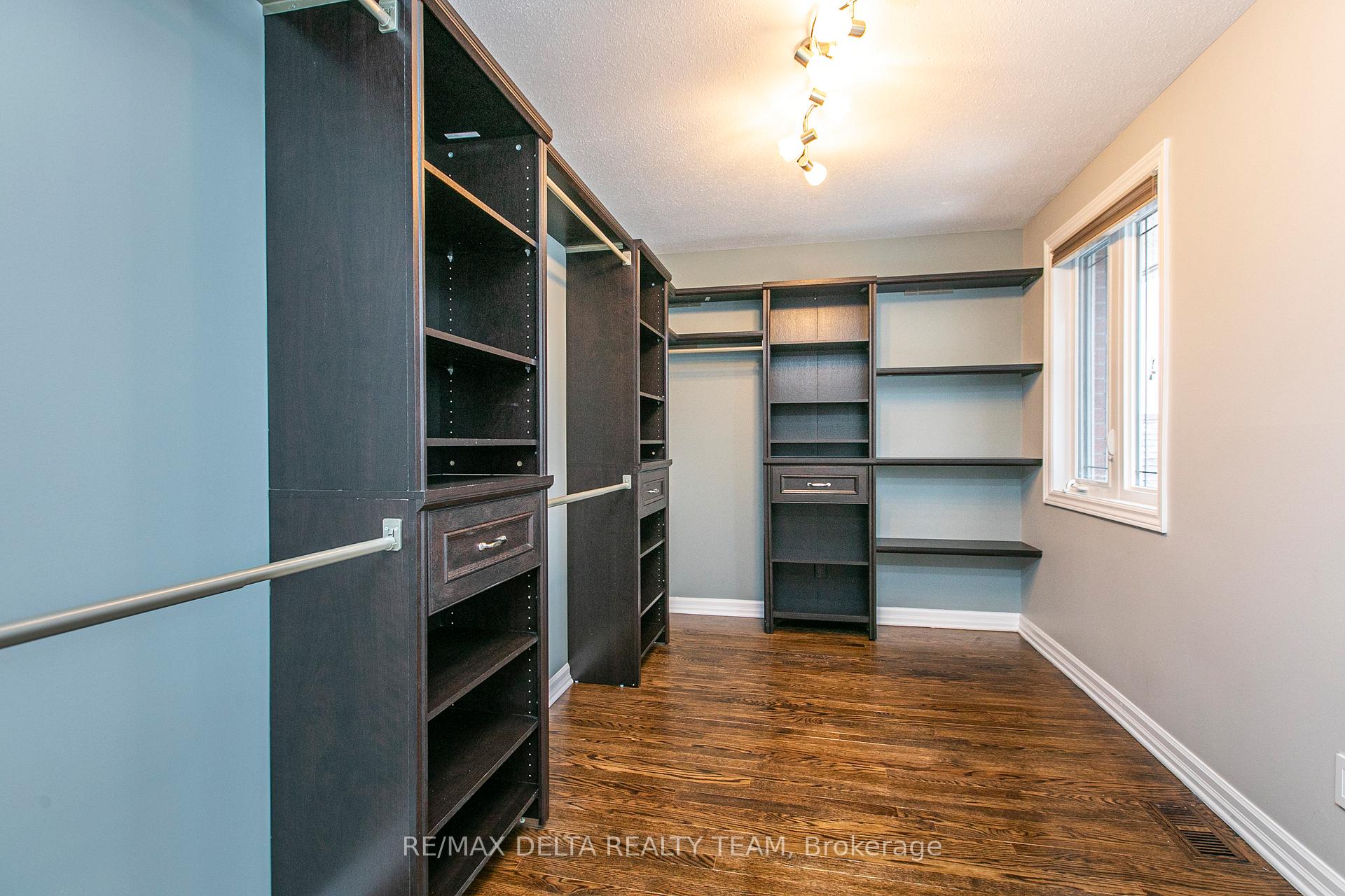 Photo 34 of 1416 Bourcier Drive, Ottawa, Bilberry Creek/Queenswood Heights — HOMEH
