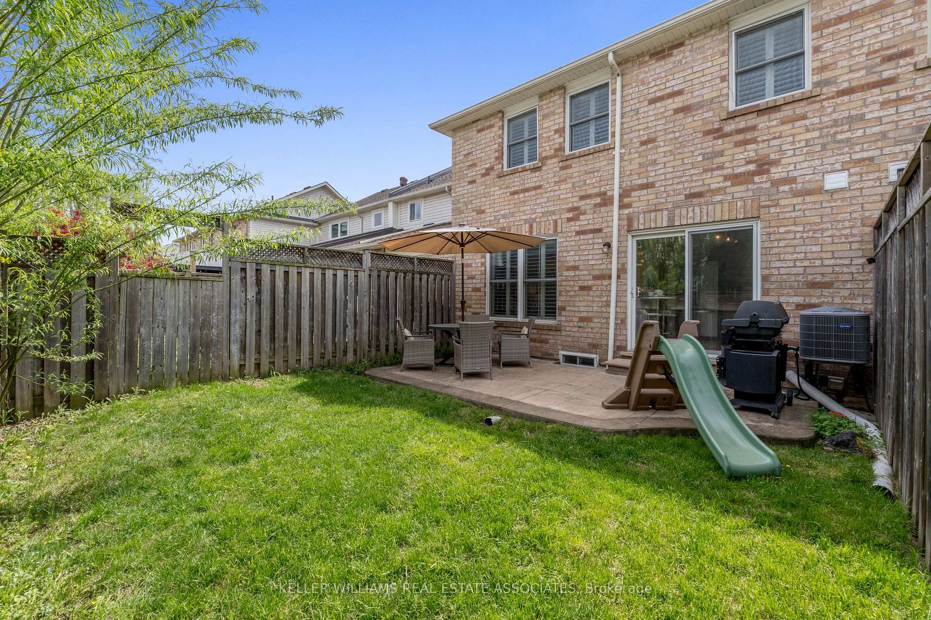 Photo 32 of 626 Hamilton Crescent, Milton, Beaty — HOMEH