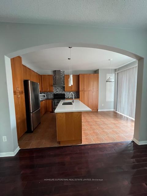 Photo 3 of 912 Bennett Boulevard, Milton, Beaty — HOMEH
