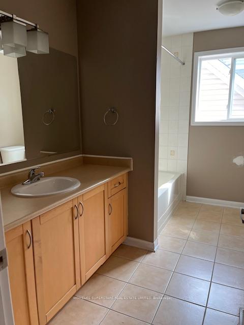 Photo 9 of 912 Bennett Boulevard, Milton, Beaty — HOMEH