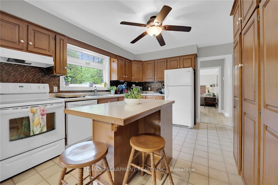Photo 13 of 10 Emily Street, Norfolk, Port Dover — HOMEH