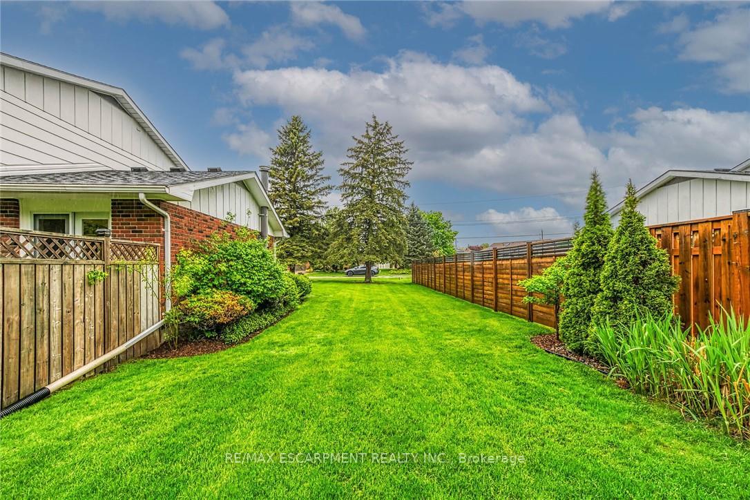 Photo 44 of 10 Emily Street, Norfolk, Port Dover — HOMEH