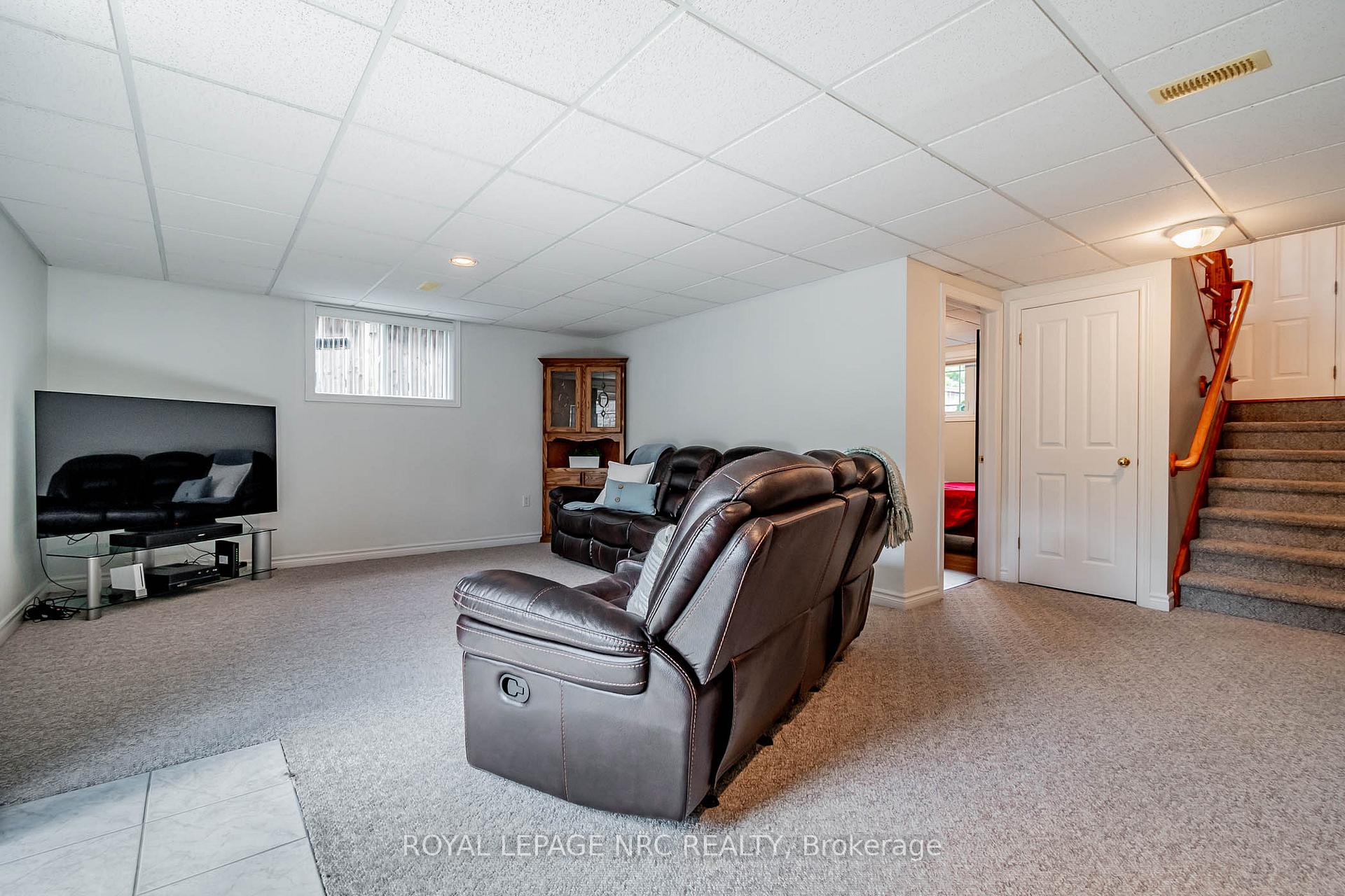 Photo 36 of 64 Sandra Drive, Pelham, Fenwick — HOMEH