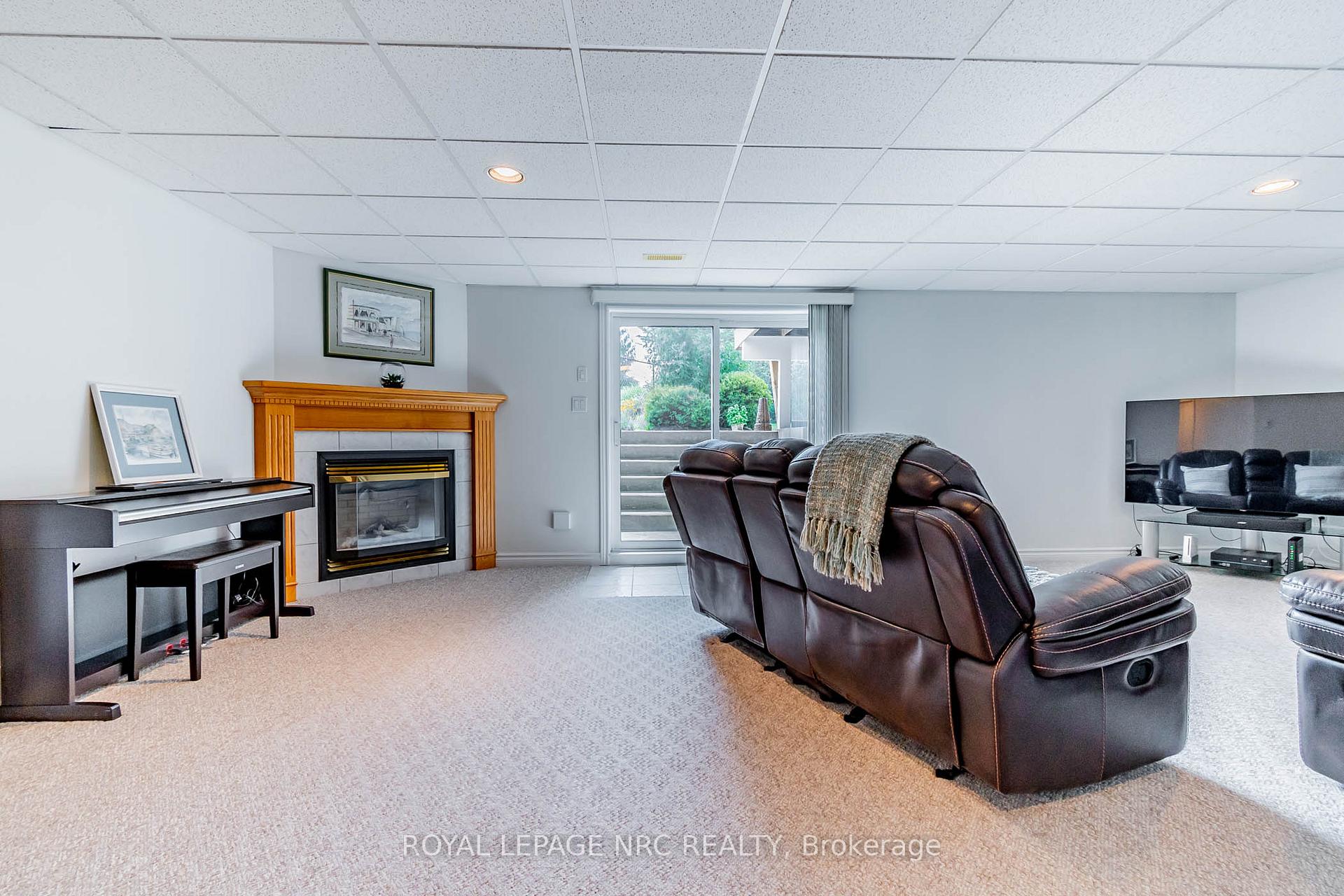 Photo 37 of 64 Sandra Drive, Pelham, Fenwick — HOMEH
