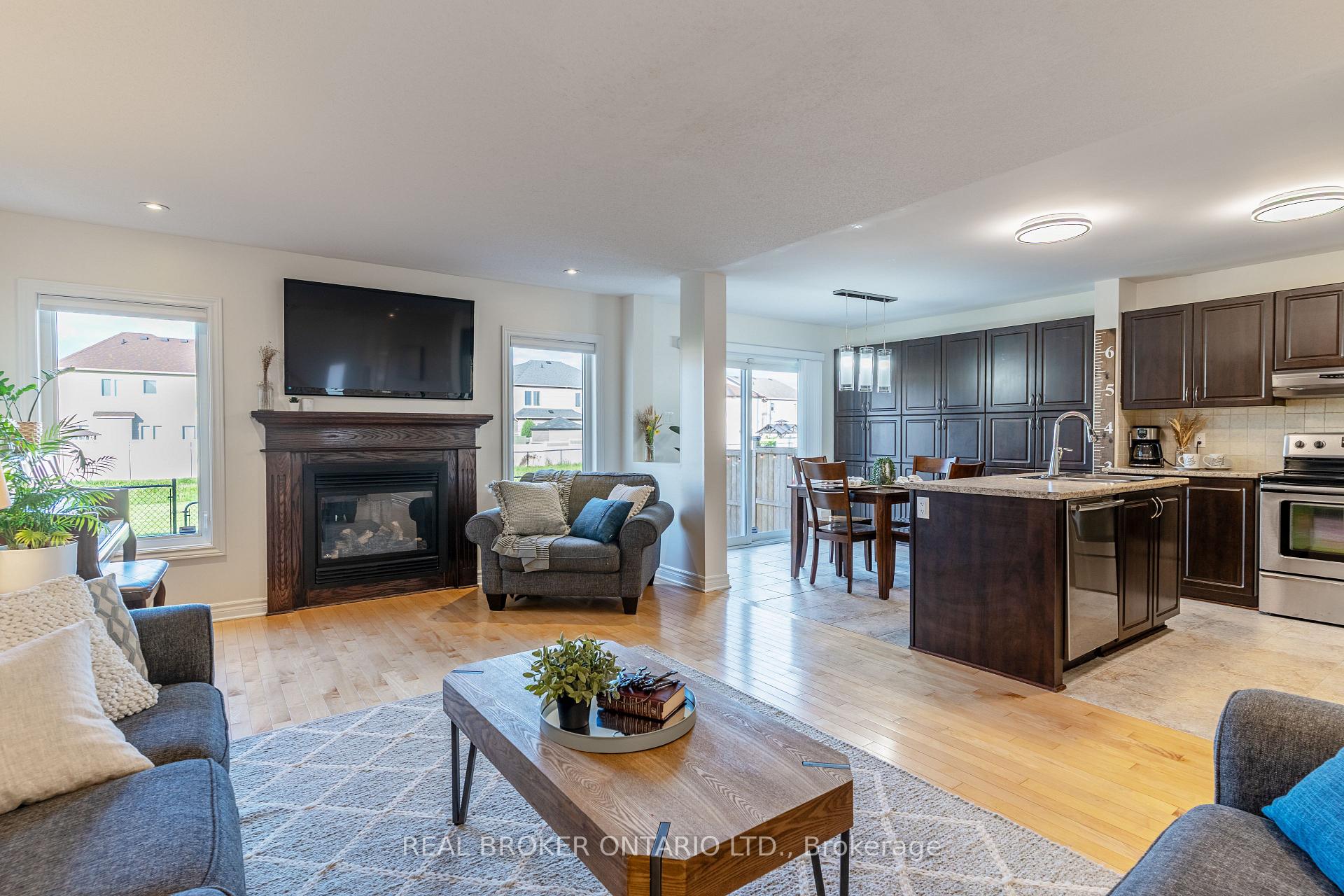 Photo 15 of 2473 Esprit Drive, Ottawa, Avalon East — HOMEH