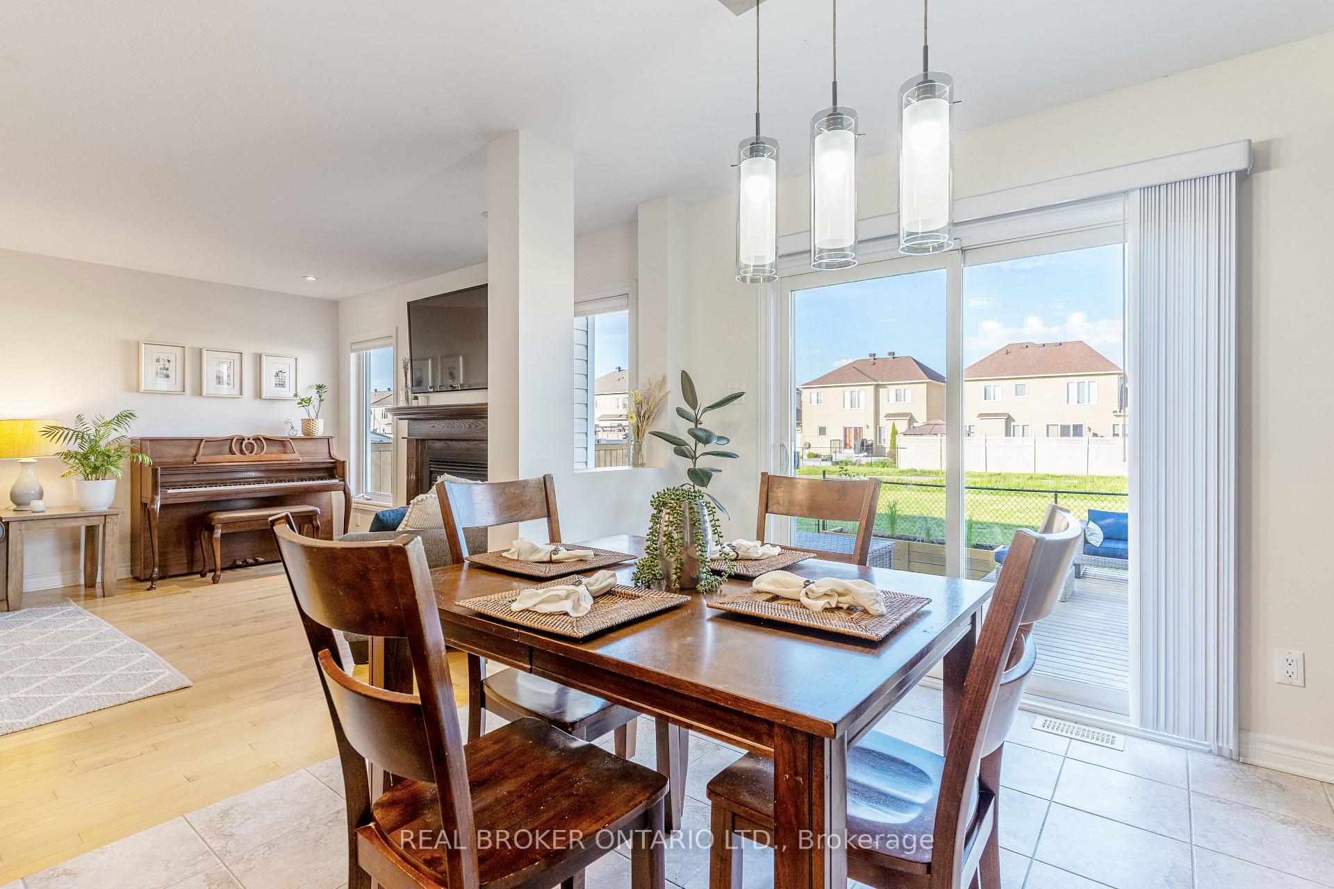 Photo 21 of 2473 Esprit Drive, Ottawa, Avalon East — HOMEH