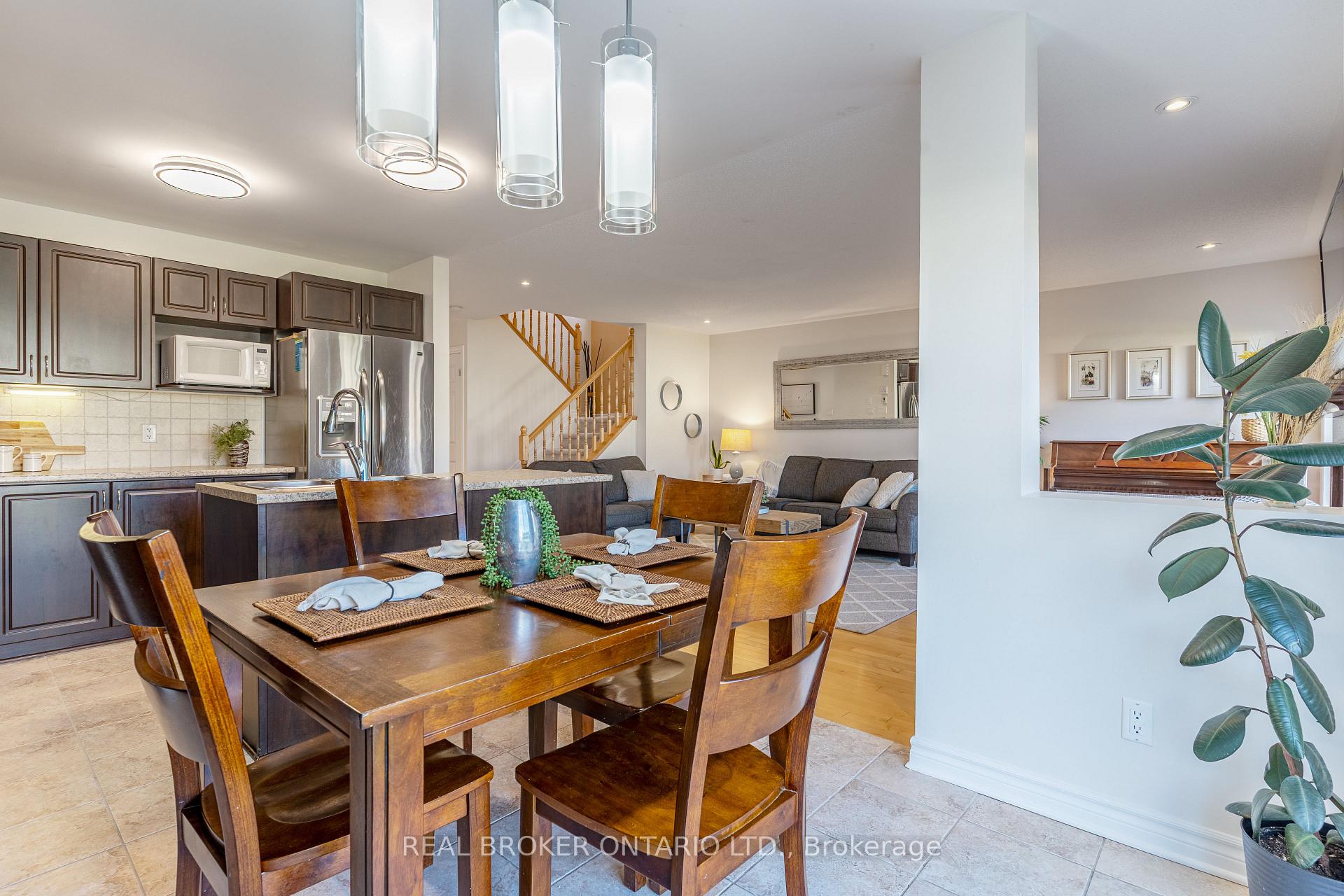 Photo 22 of 2473 Esprit Drive, Ottawa, Avalon East — HOMEH