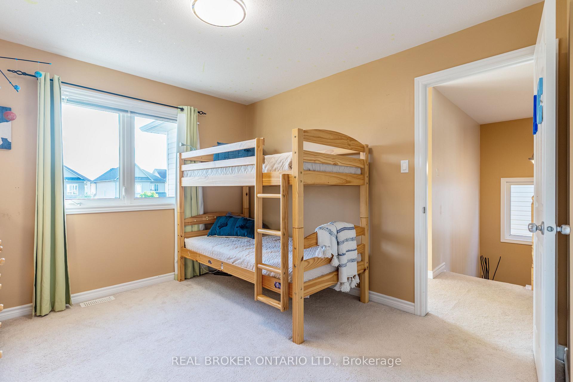 Photo 28 of 2473 Esprit Drive, Ottawa, Avalon East — HOMEH