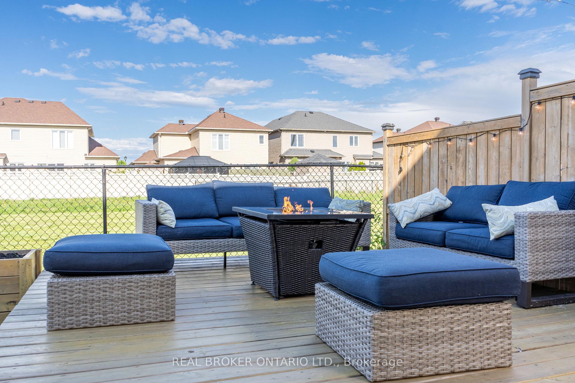 Photo 35 of 2473 Esprit Drive, Ottawa, Avalon East — HOMEH