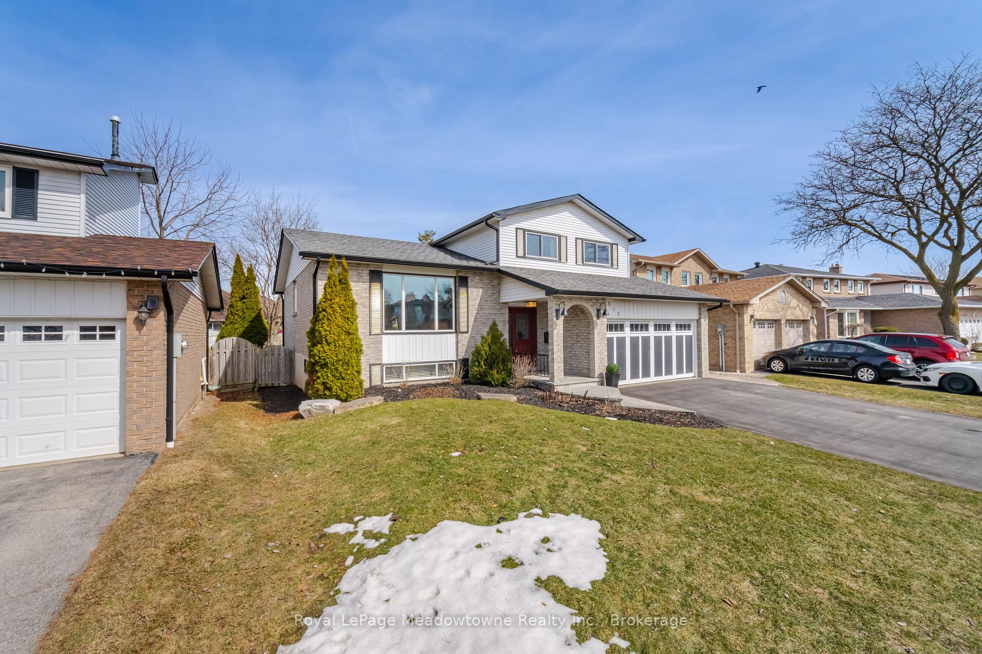Photo 3 of 515 Clover Park Crescent, Milton, Bronte Meadows — HOMEH