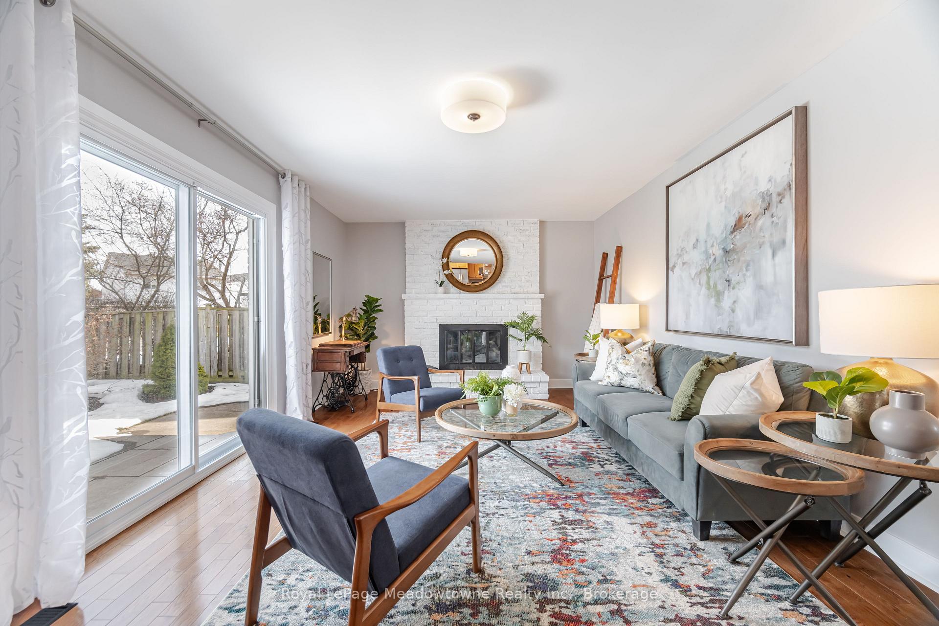 Photo 7 of 515 Clover Park Crescent, Milton, Bronte Meadows — HOMEH