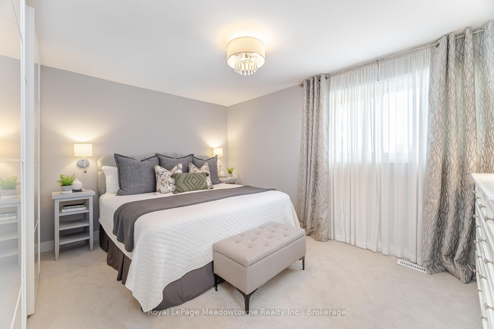 Photo 21 of 515 Clover Park Crescent, Milton, Bronte Meadows — HOMEH