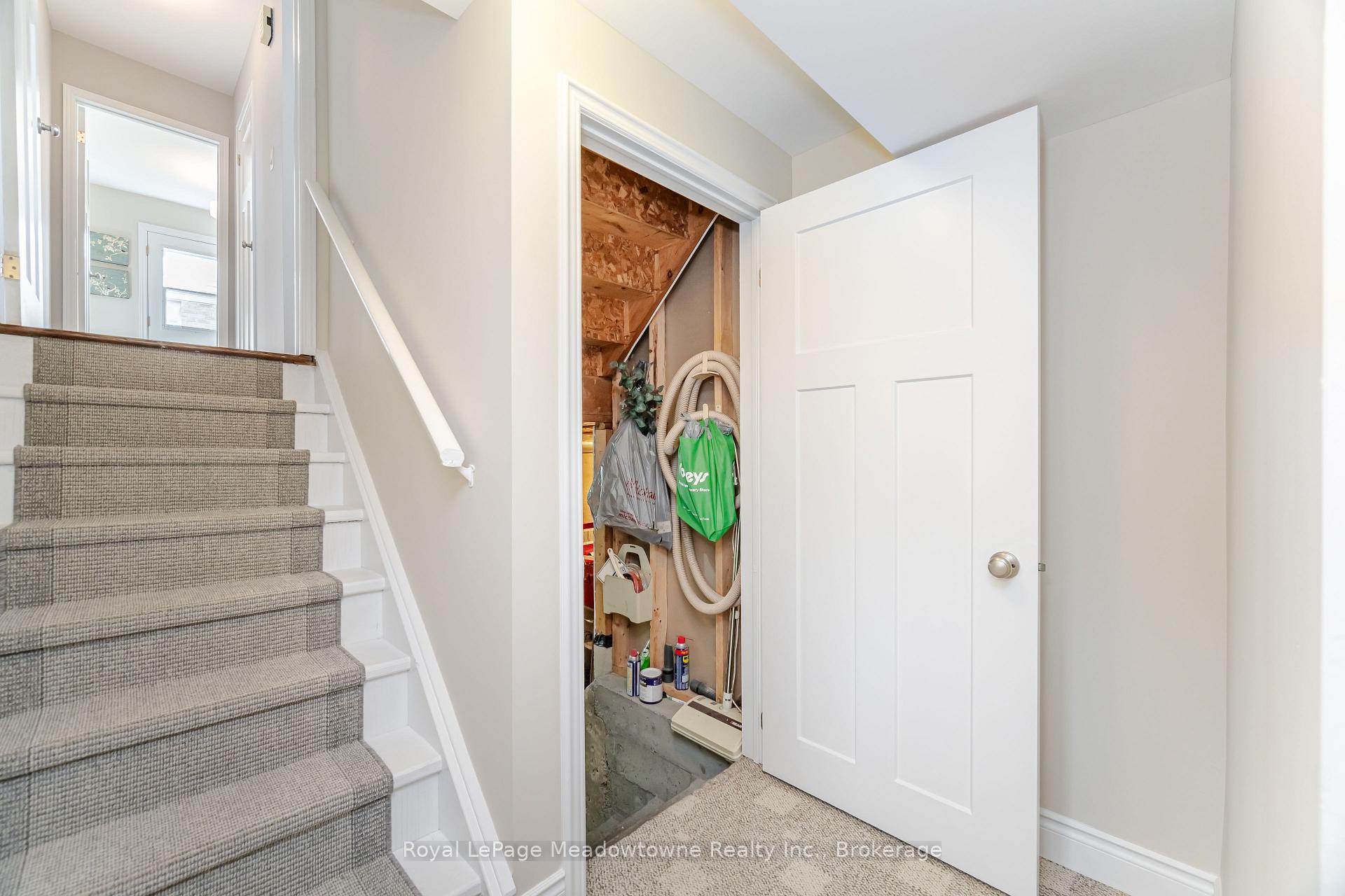 Photo 34 of 515 Clover Park Crescent, Milton, Bronte Meadows — HOMEH