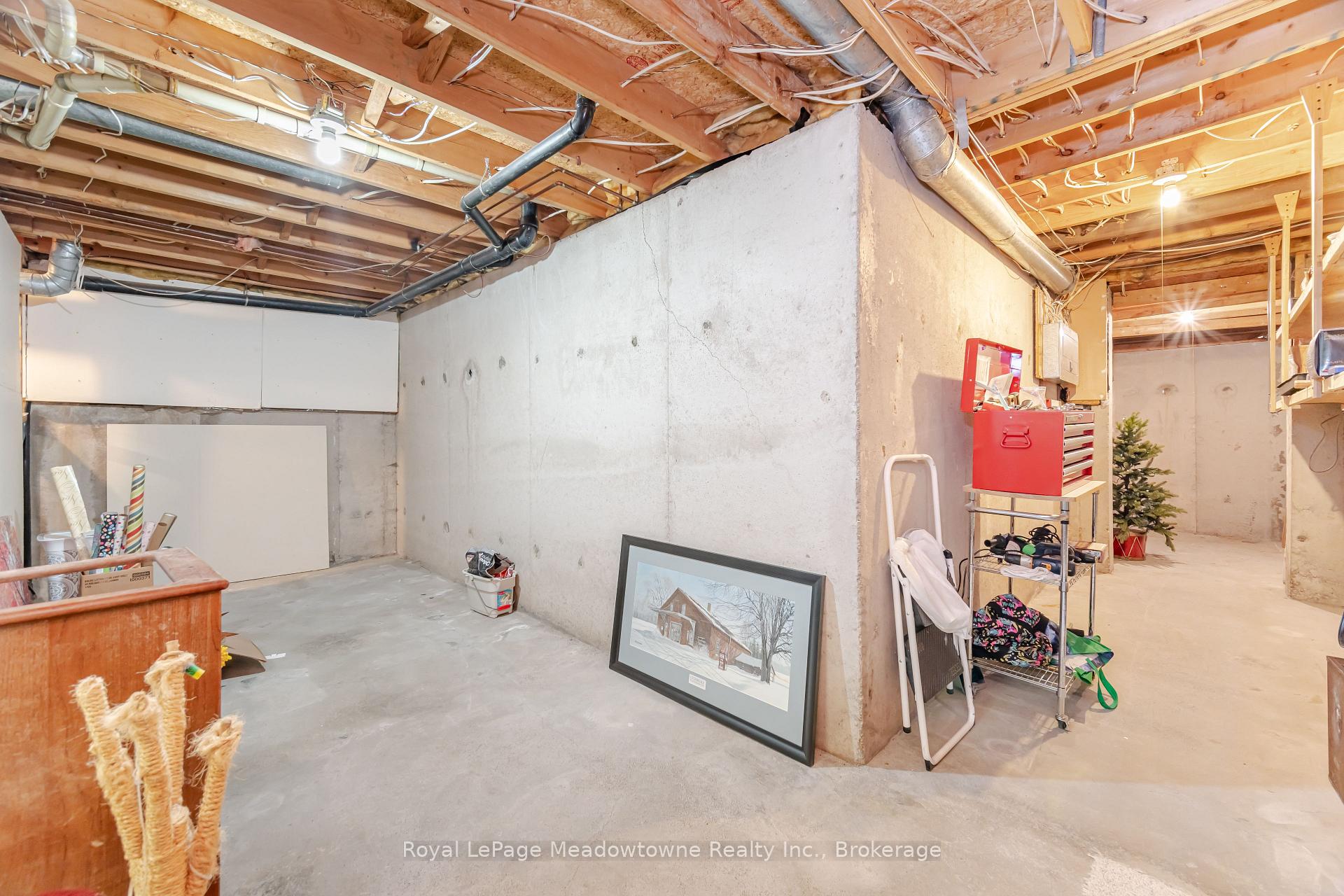 Photo 35 of 515 Clover Park Crescent, Milton, Bronte Meadows — HOMEH
