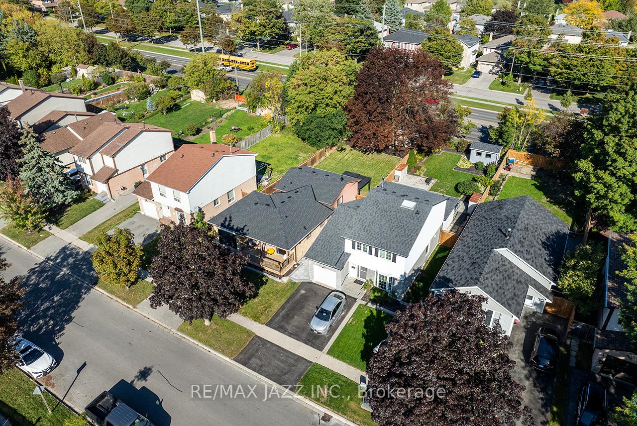 Photo 30 of 541 Galahad Drive, Oshawa, Eastdale — HOMEH