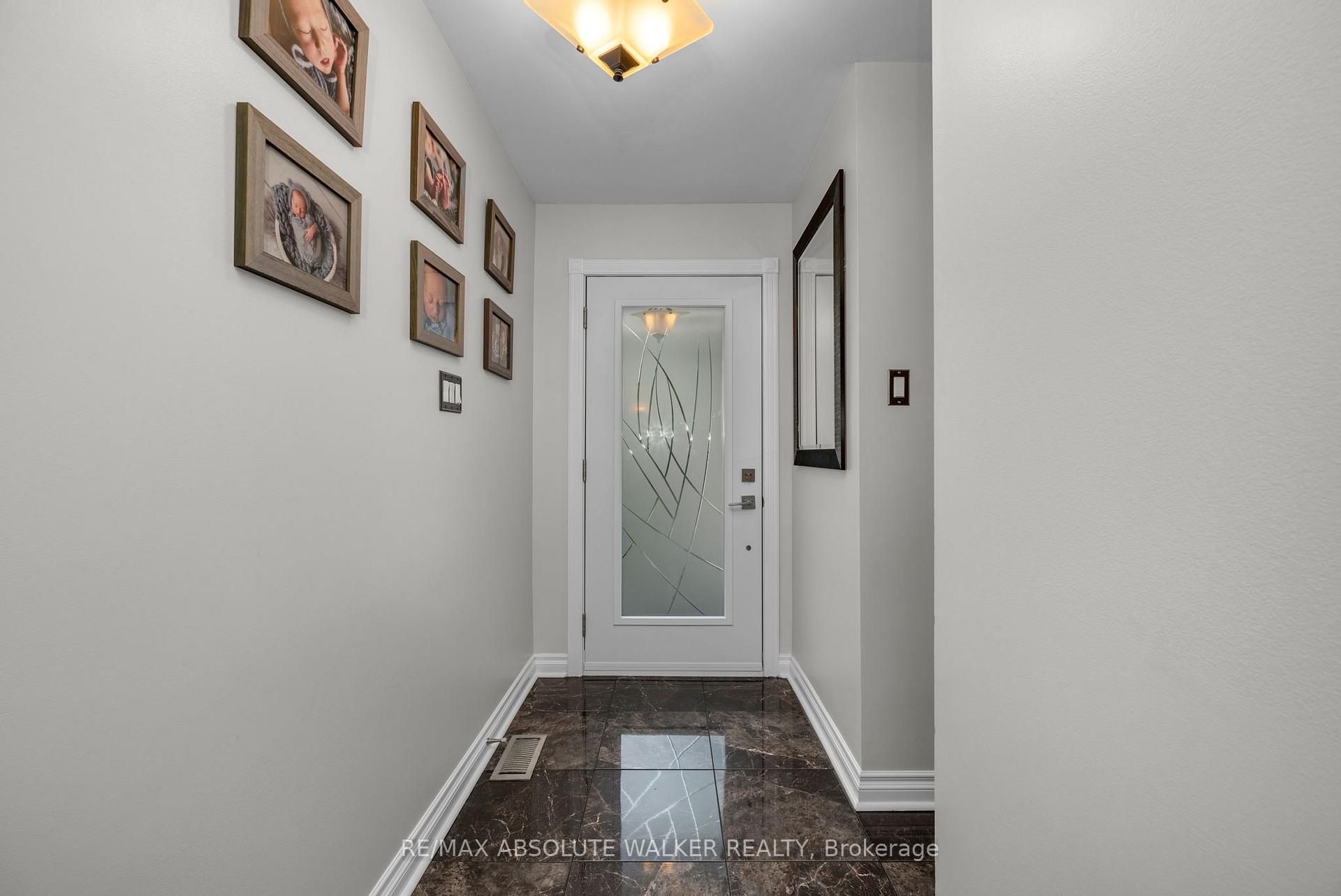 Photo 3 of 614 Brome Crescent, Ottawa, Fallingbrook/Ridgemount — HOMEH