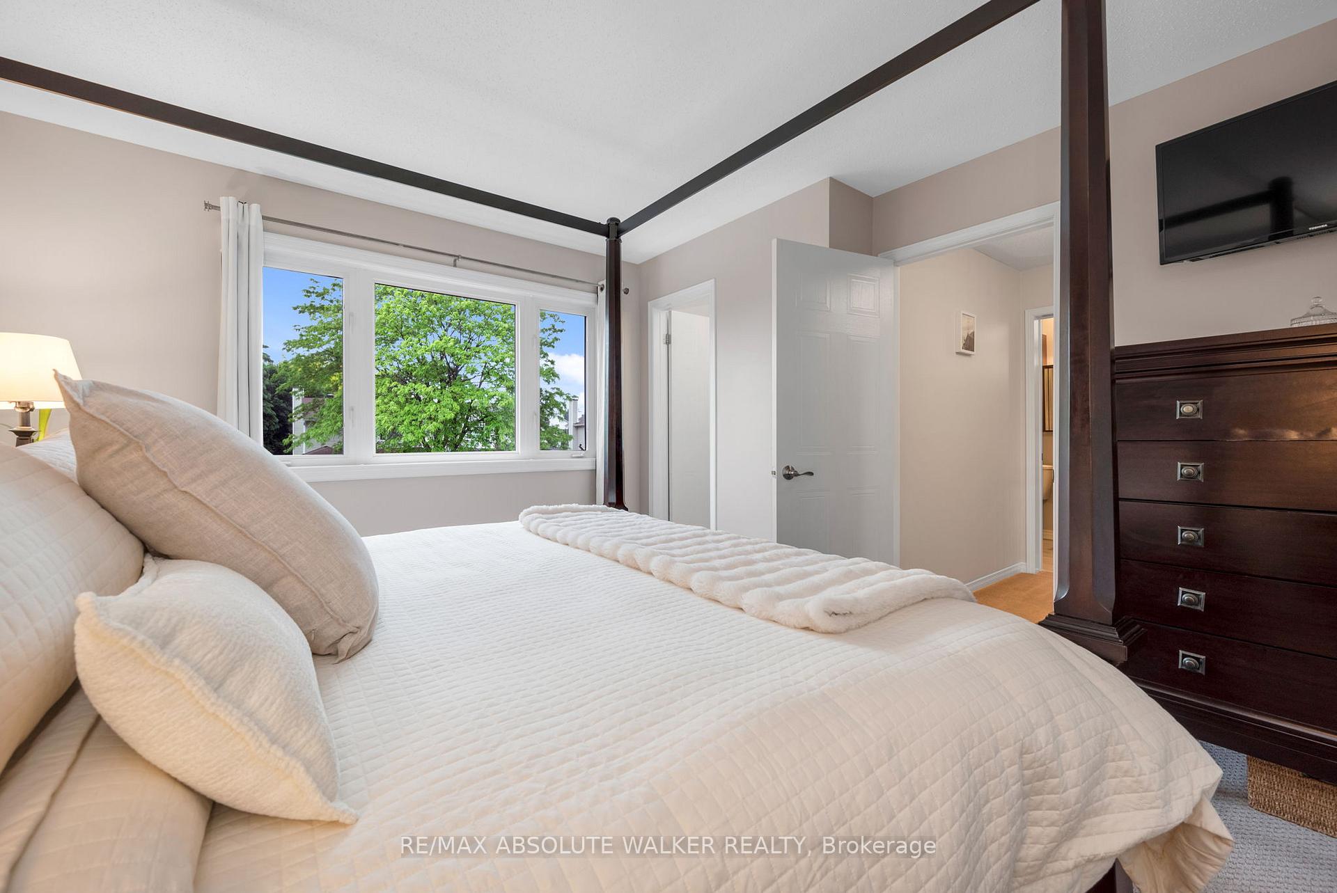 Photo 20 of 614 Brome Crescent, Ottawa, Fallingbrook/Ridgemount — HOMEH
