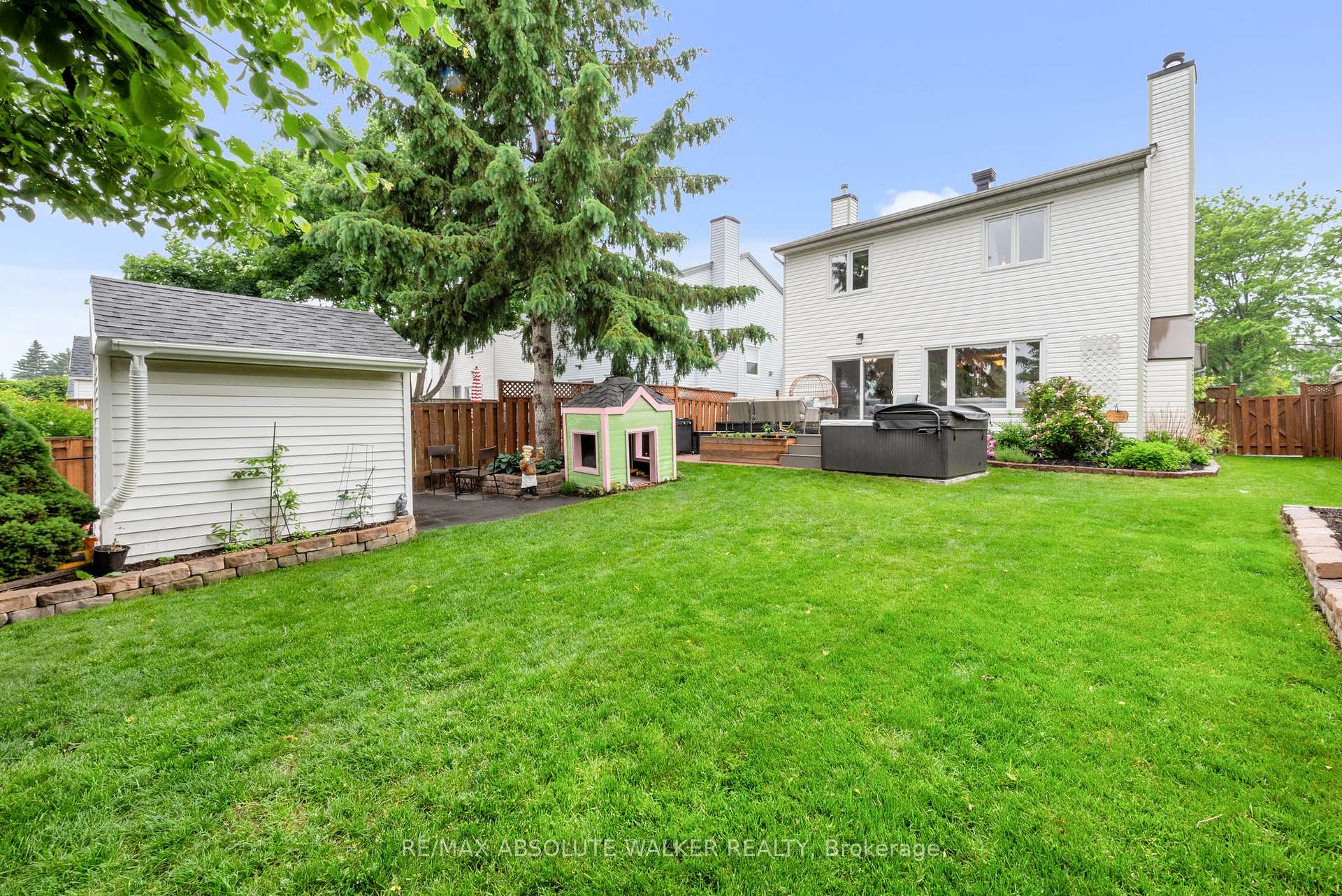 Photo 33 of 614 Brome Crescent, Ottawa, Fallingbrook/Ridgemount — HOMEH