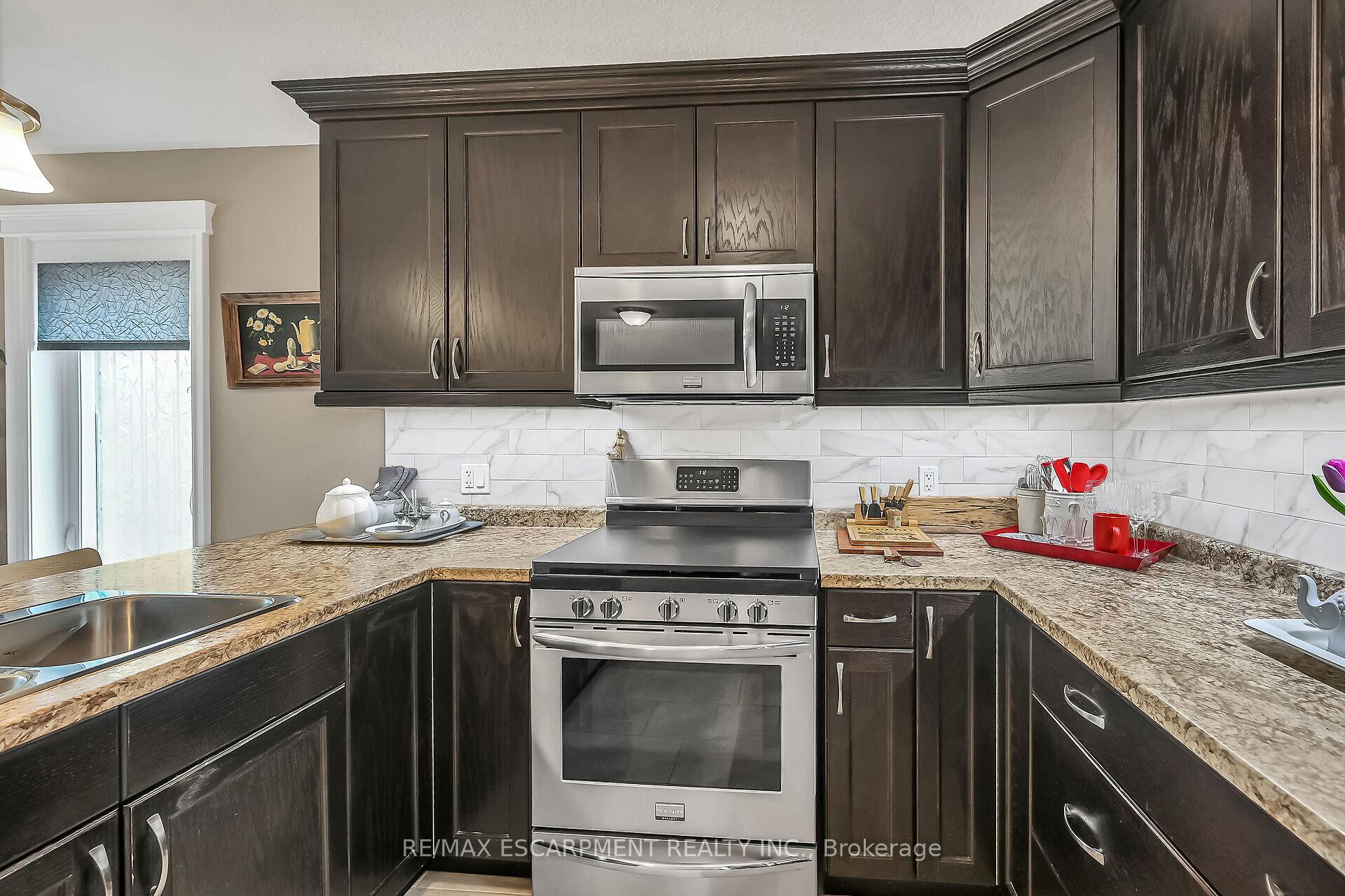 Photo 11 of 726 St George Street, Norfolk, Port Dover — HOMEH
