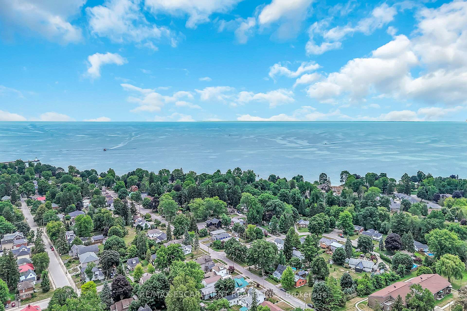 Photo 43 of 726 St George Street, Norfolk, Port Dover — HOMEH