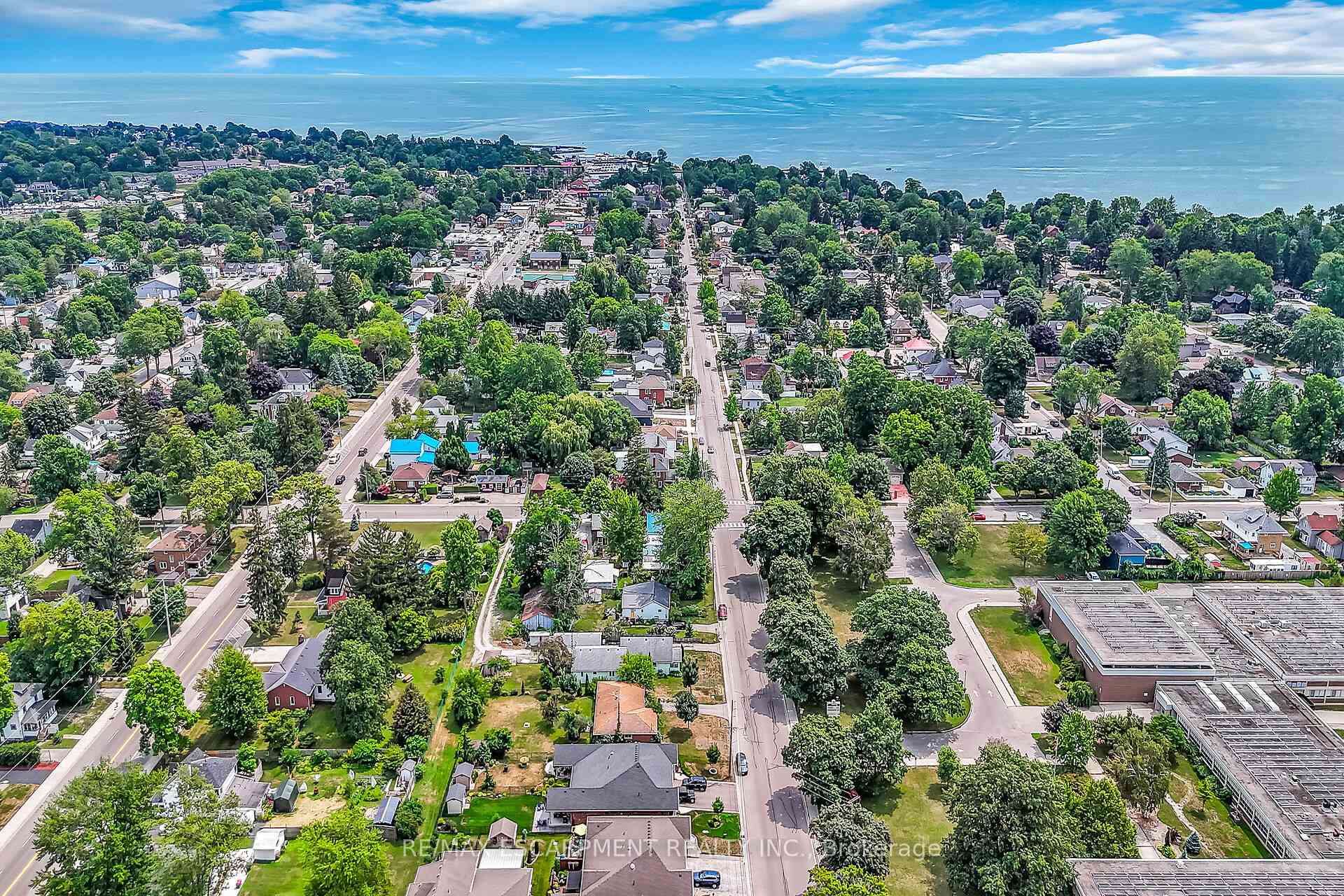 Photo 45 of 726 St George Street, Norfolk, Port Dover — HOMEH